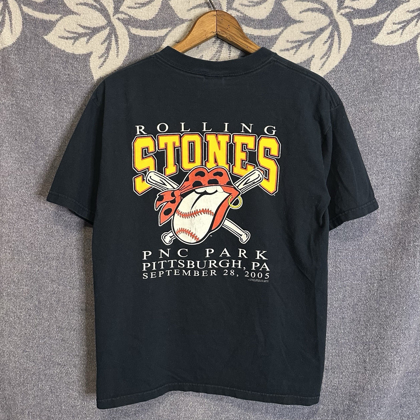 Rolling Stones 2005 Tour T Shirt PNC Park Pittsburgh PA Size Small Black Vintage