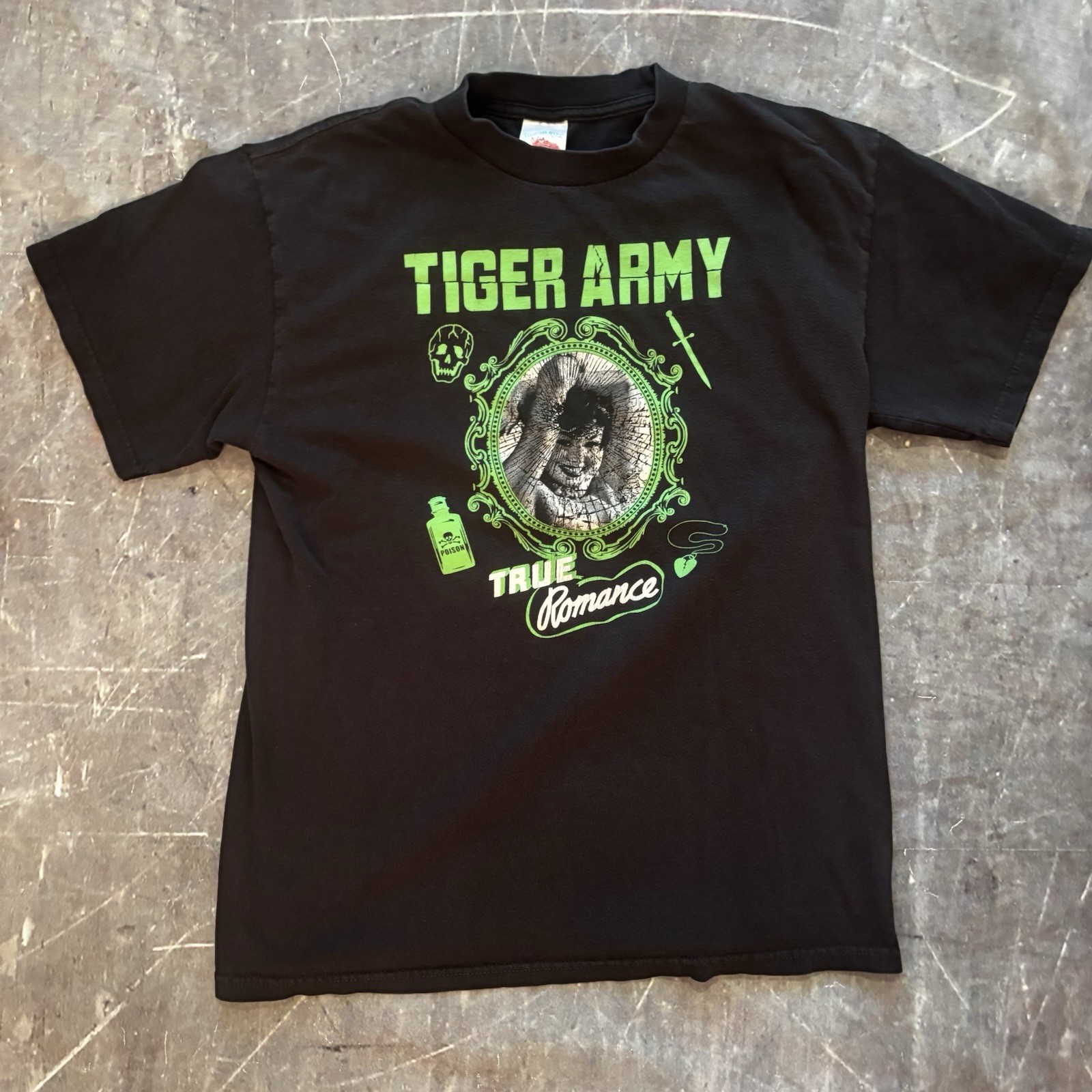 Vintage Y2K Early 2000s Tiger Army True Romance Band T-Shirt AFI Rancid Med