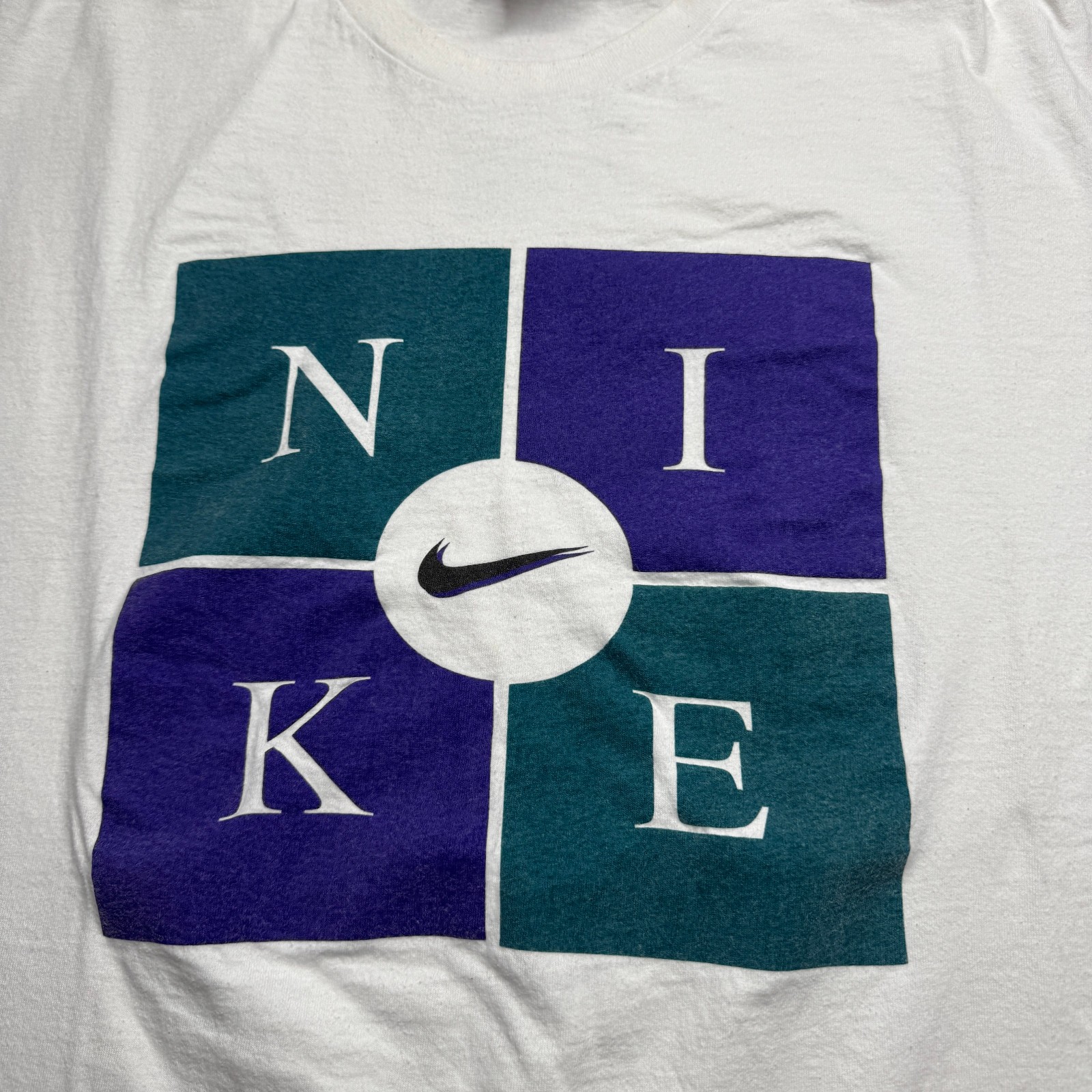 Vintage Nike T Shirt XL White Block Logo Graphic USA 90s Y2K Athletic Streetwear