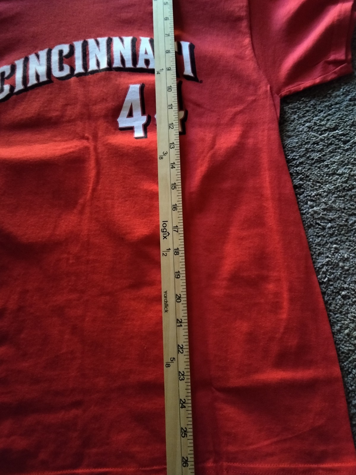 Cincinnati Reds DelaCruz #44 Baseball T Shirt Red MLB Licensed, Medium NWT
