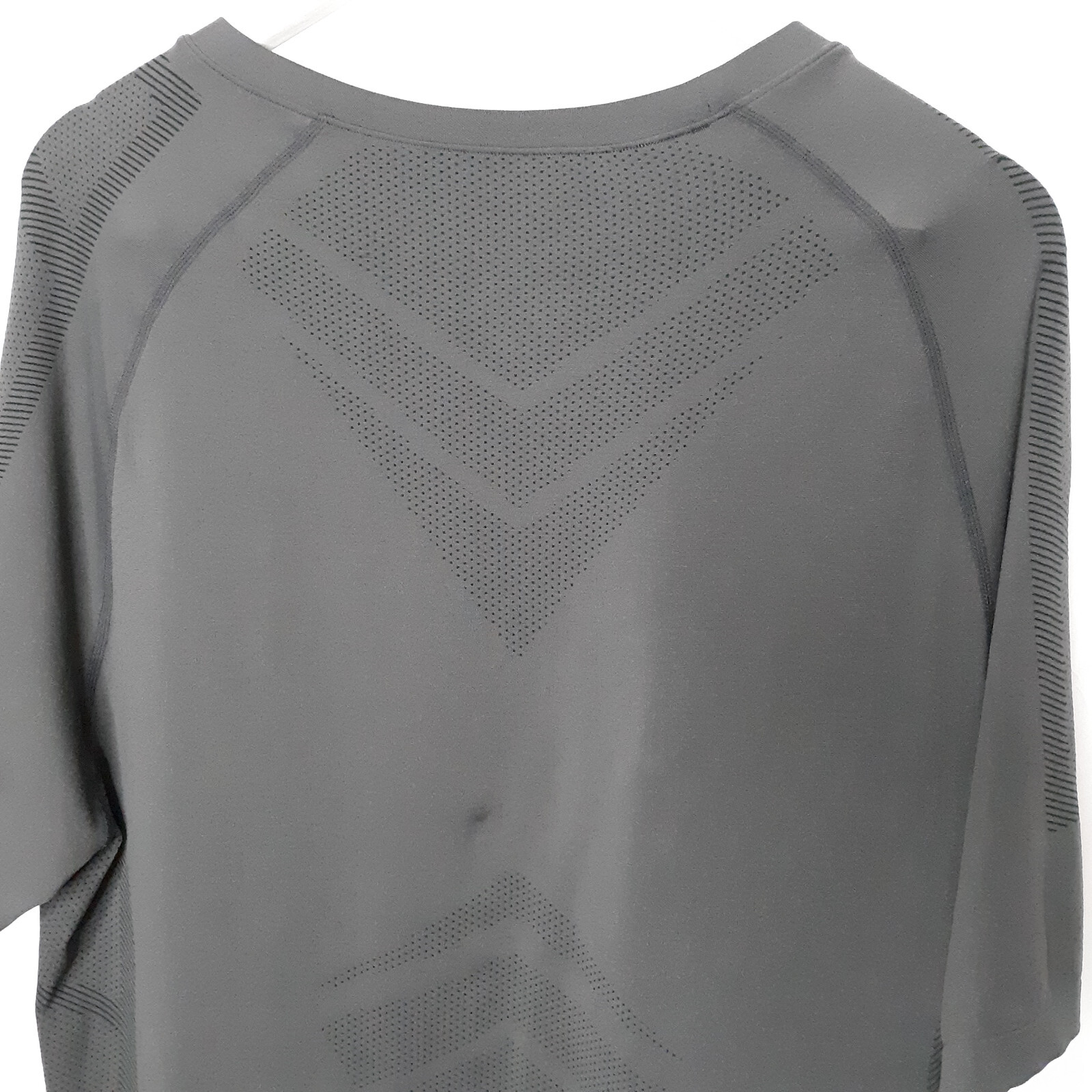Mack Weldon Asphalt Gray Stealth Crew Neck T-Shirt Sweat Wicking Size XXL NWOT