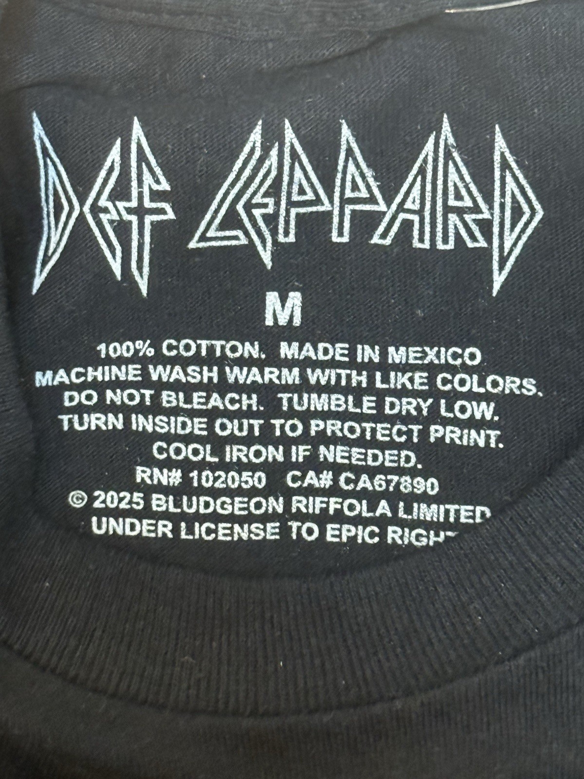 Def Leppard Pyromania Black T-Shirt Size Medium