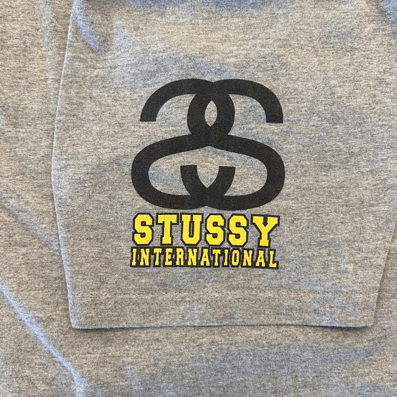 Stüssy Toronto Chapter S Link Logo Graphic T-Shirt. L