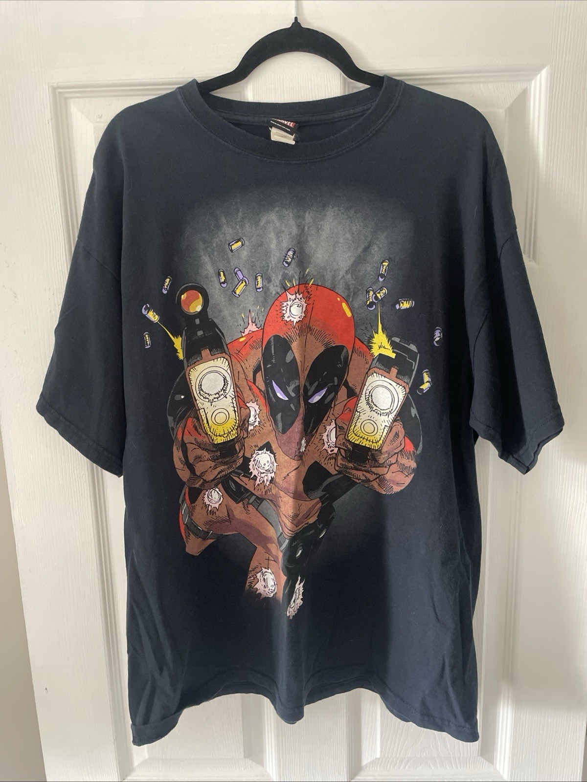 Vintage Marvel Comics Universe Deadpool X-Men Series Graphic T-Shirt Men’s XL