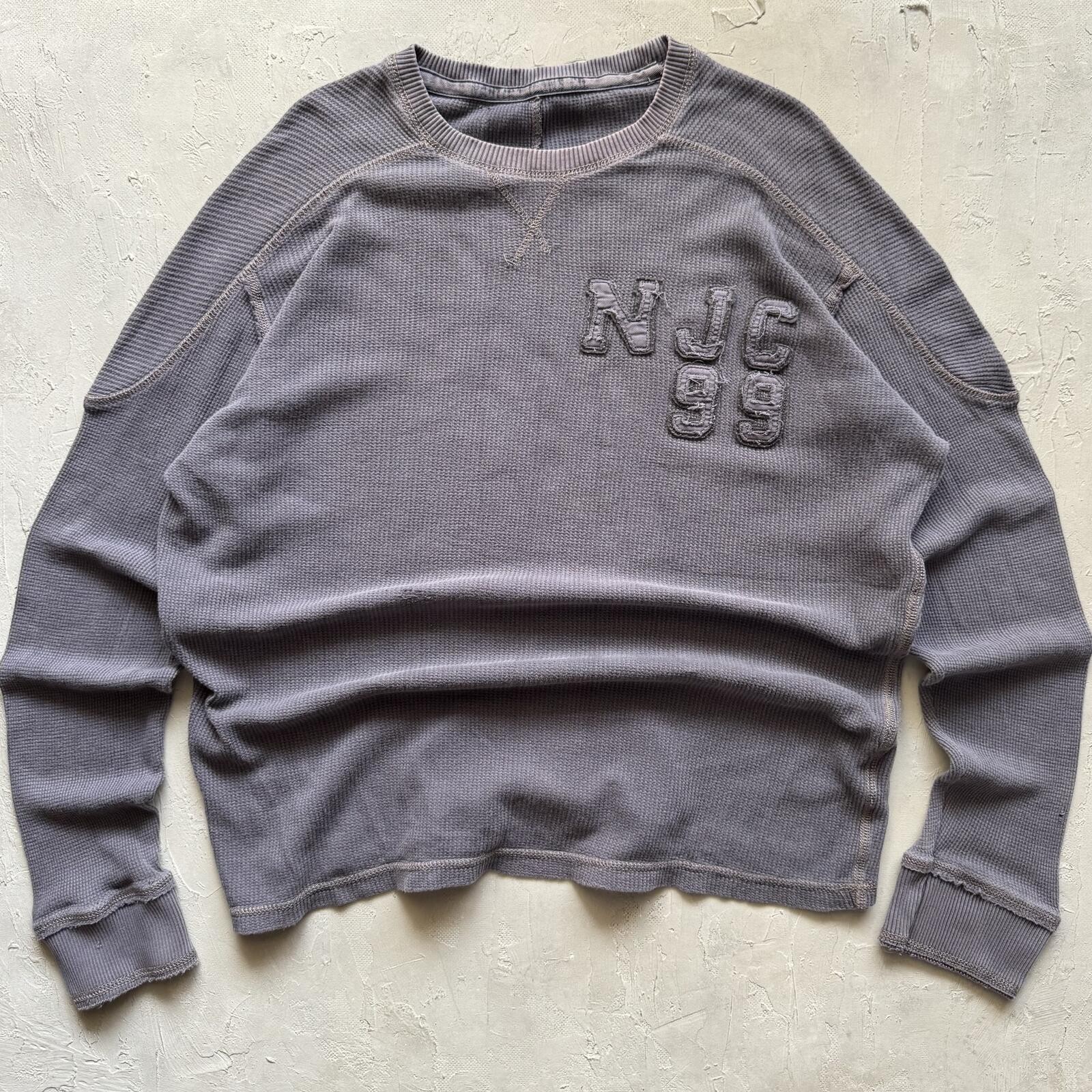 Vintage 2000s NJC Distressed Faded Gray Boxy Indie Thermal