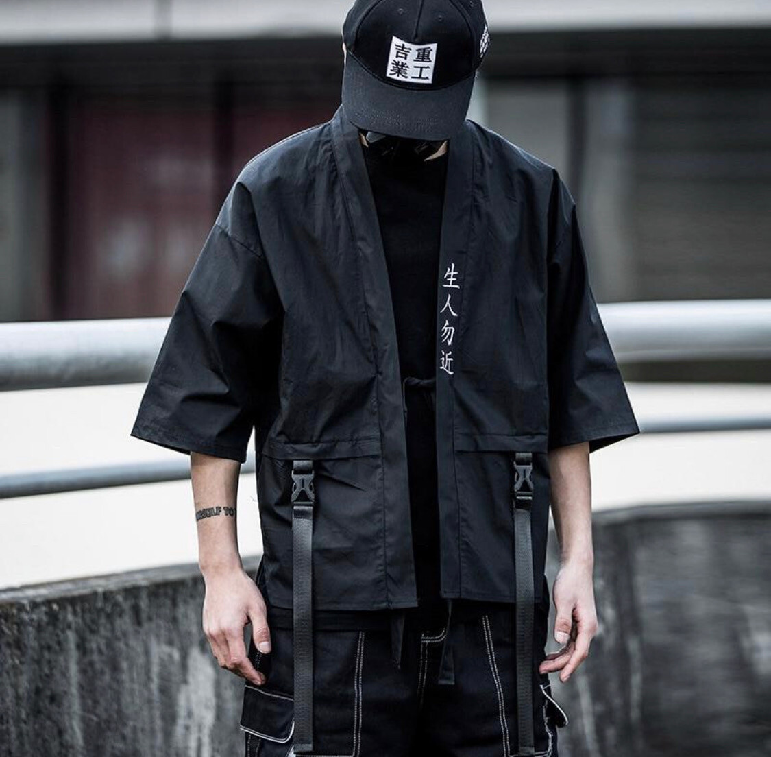 Niepce Matte Black Tee Japanese Samurai T-Shirt Kanji Embroidery Shirt