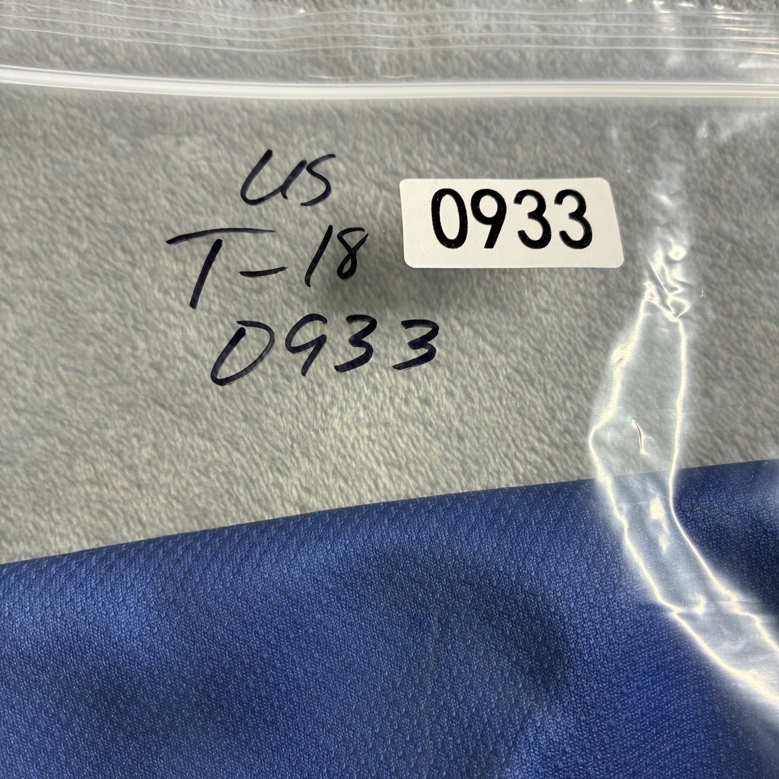 Southern Tide Shirt Size Med Blue Tee Long Sleeve Shirt 100% Recycled Polyester