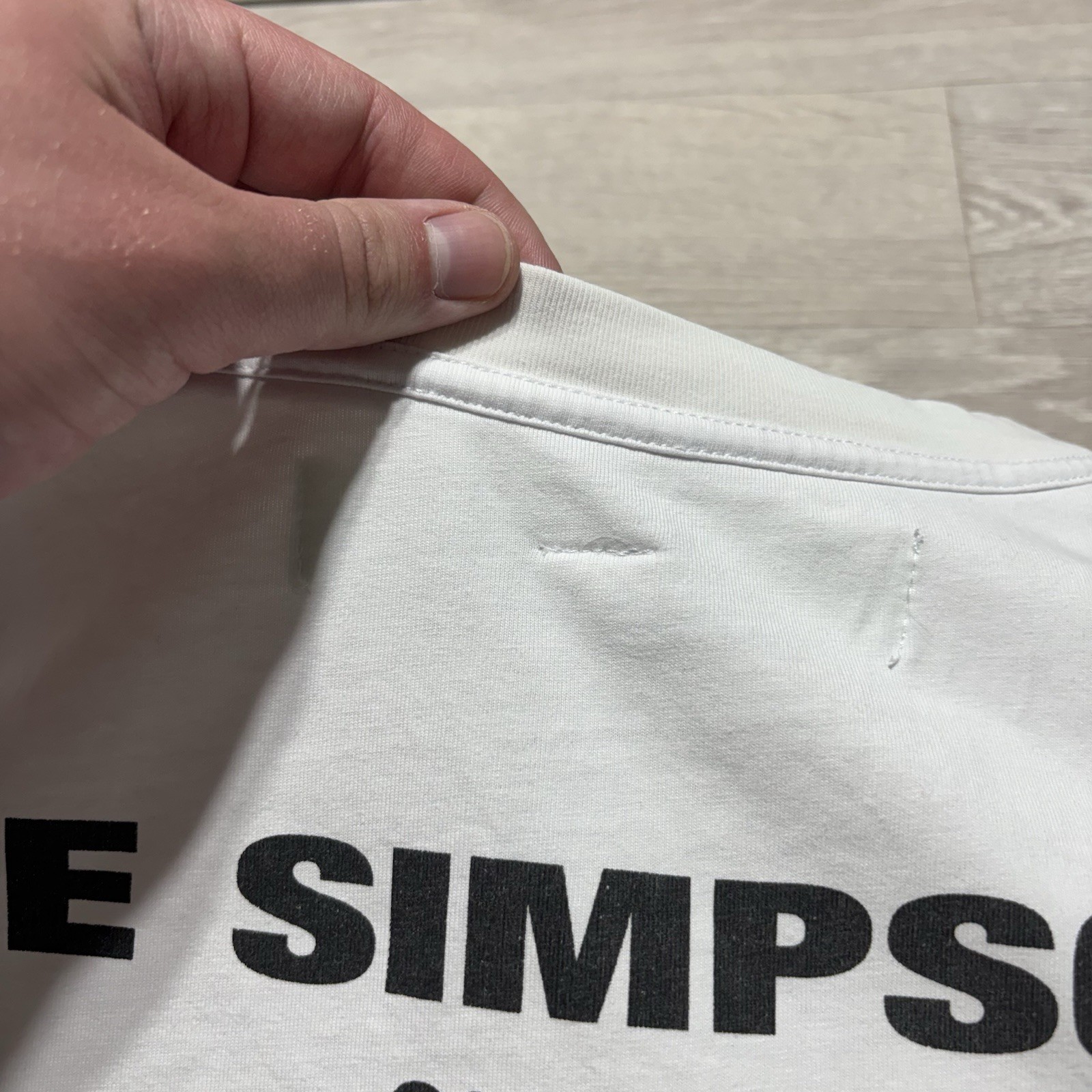 Off-White x The Simpsons Men’s White Graphic Crew Neck Tee Shirt Size M