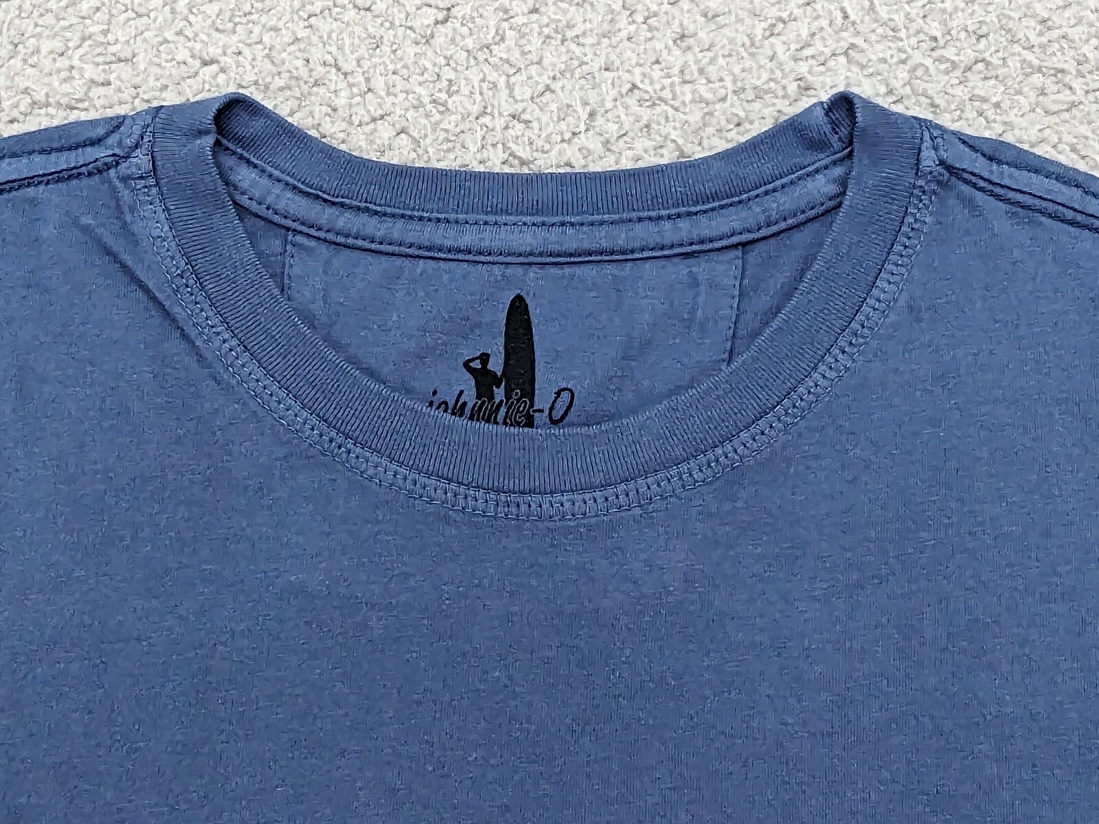 Johnnie-O T-Shirt Mens Small Blue SS Surfing 🏄 Patriotic Flag Crew Neck
