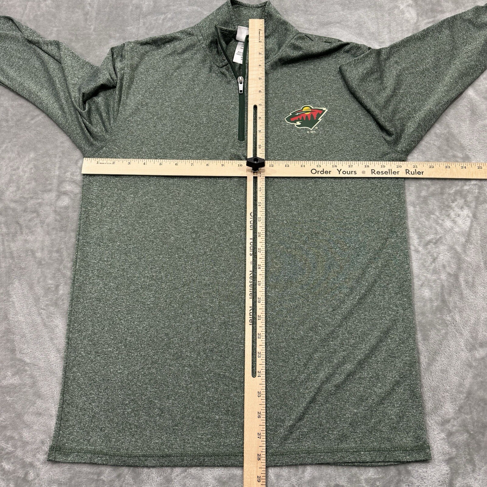 NHL Minnesota Wild Shirt Mens Small Green Long Sleeve 1/4 Zip Lightweight Sport