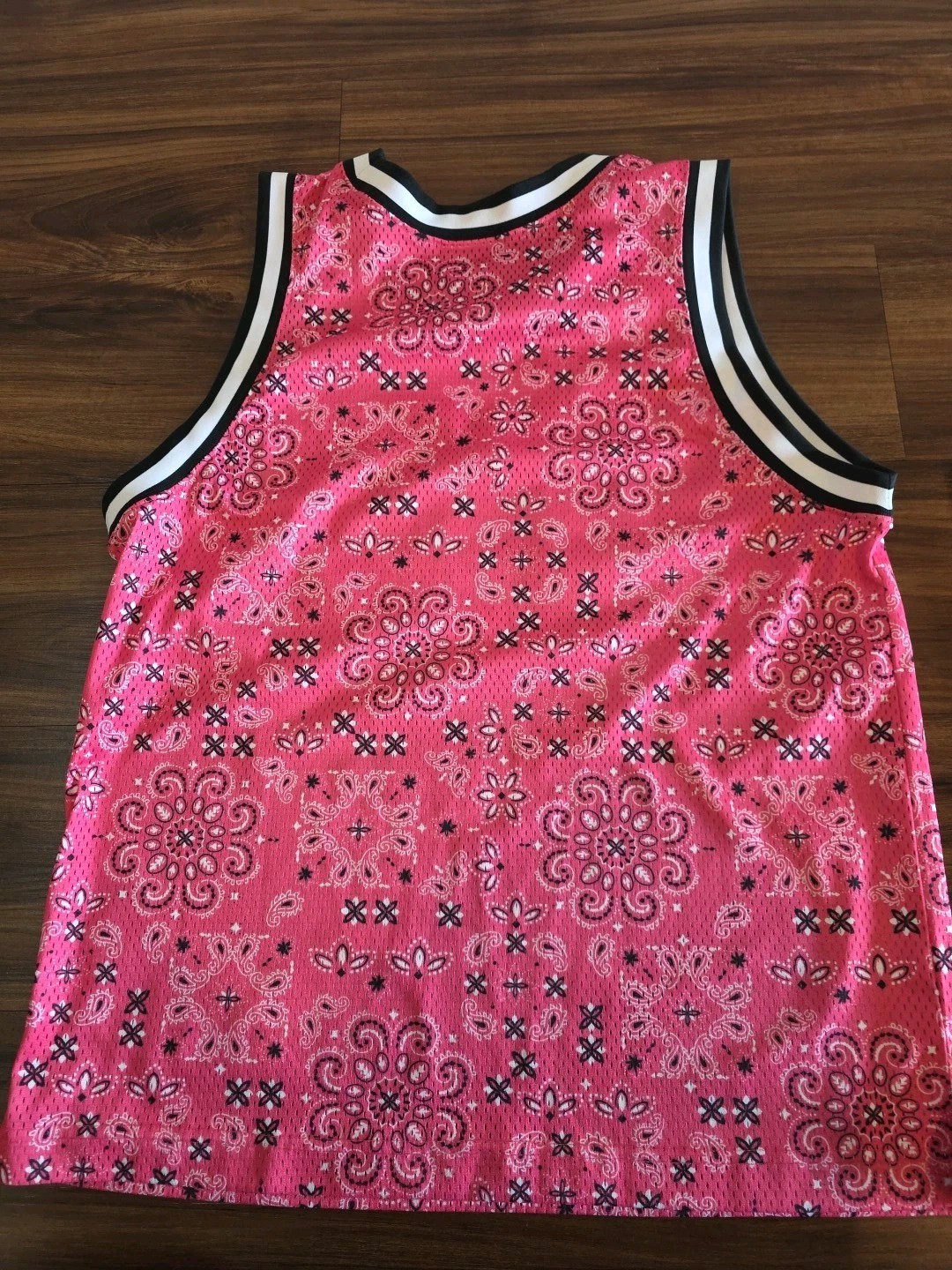 Teddy Fresh Pink Paisley Pattern Basketball Jersey Medium Streetwear