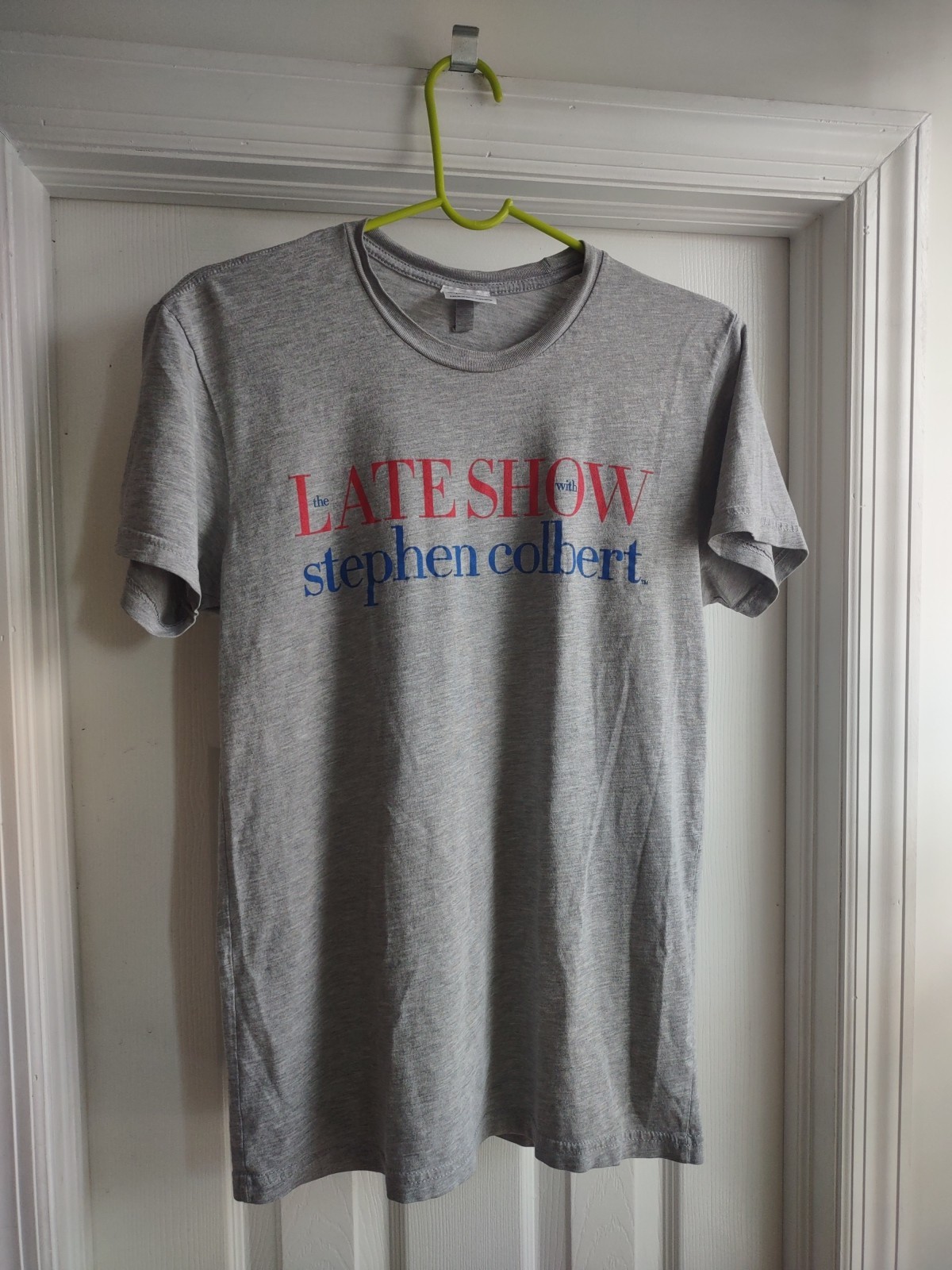 Official Authentic Late Show With Stephen Colbert T-Shirt Unisex Small Comfy Tee