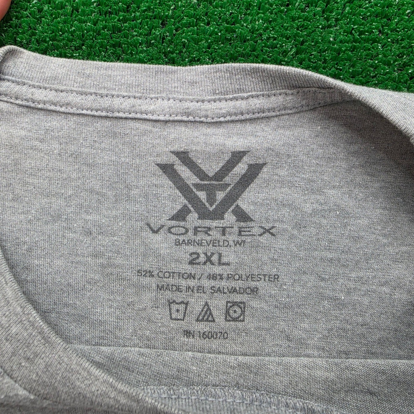 Vortex Optics Tshirt Mens 2XL Heather Grey Mountain Shield Logo Graphic Tee