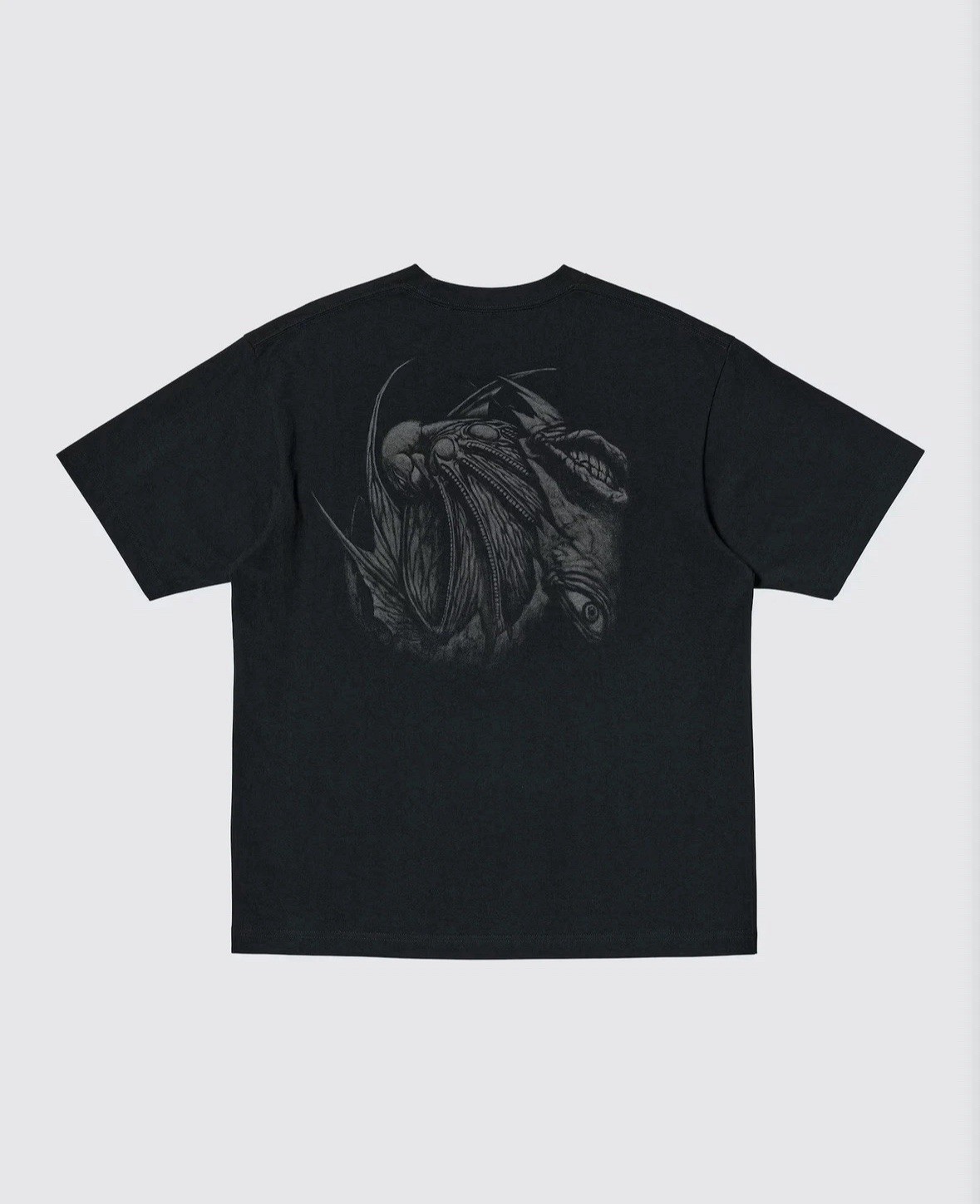 Uniqlo Berserk Manga T Shirt black Japan L Japanese comic Anime US M Medium
