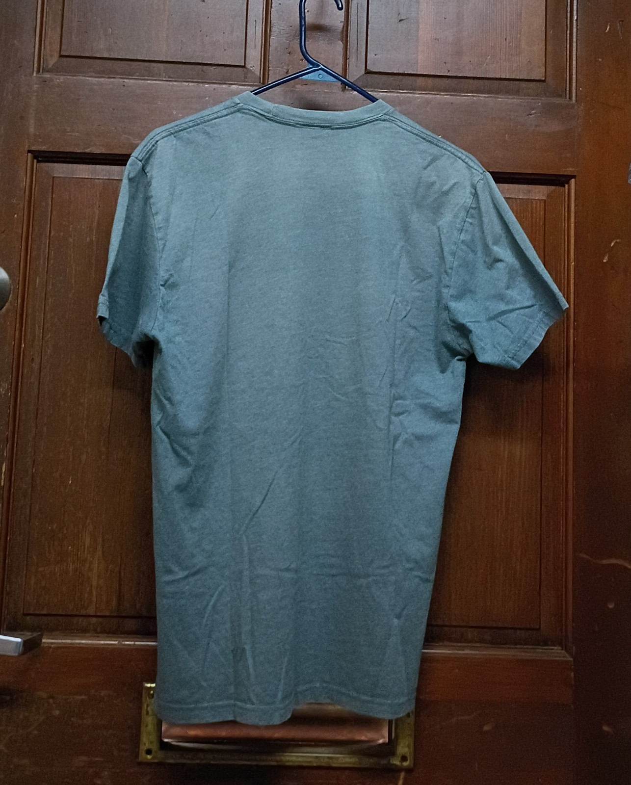Coastal Classics Blue T-Shirt “Earth Music-Boulder” Tree Guitar Men’s Size M