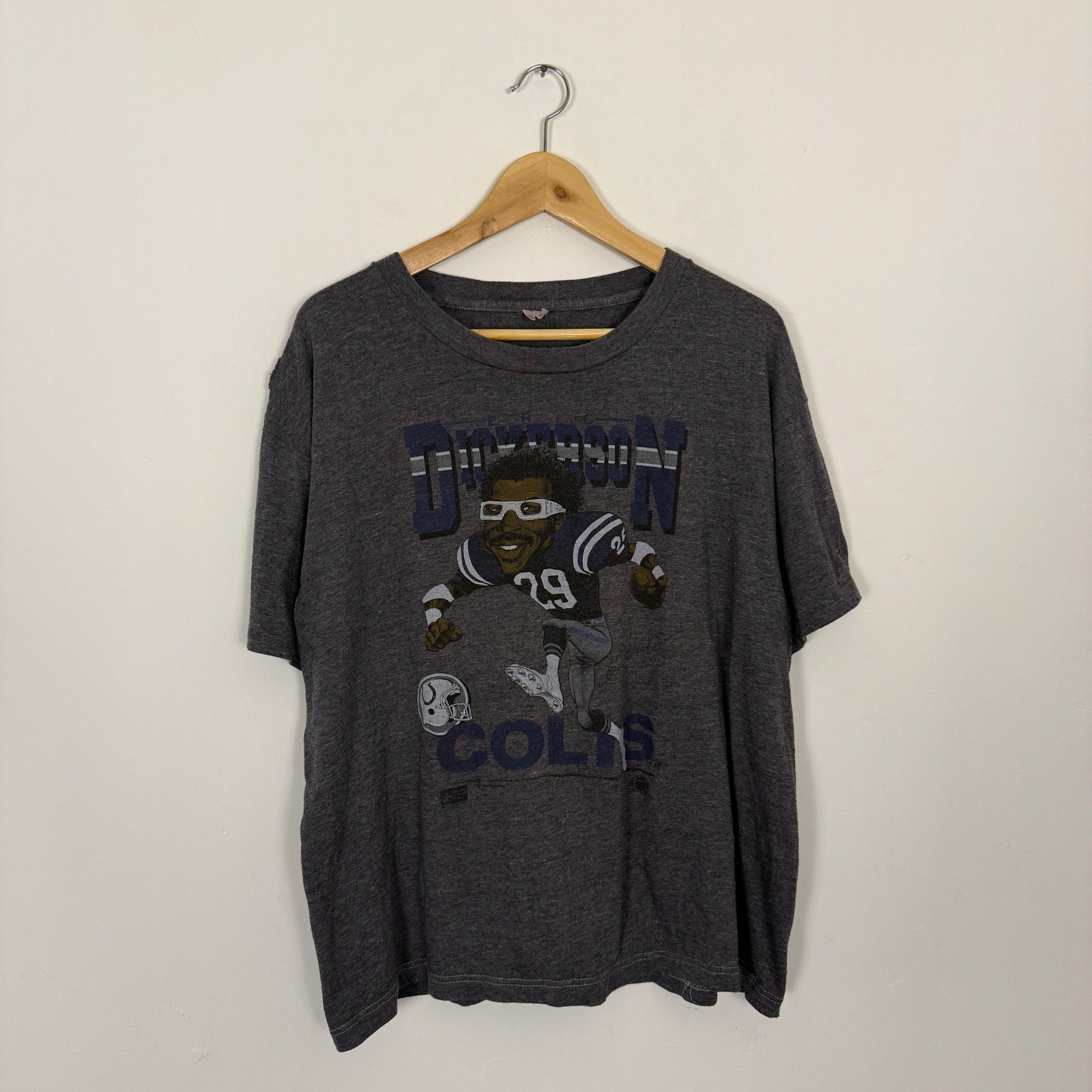 Vintage 80s Eric Dickerson Colts NFL Salem Sportswear Caricature Tee Shirt Gray
