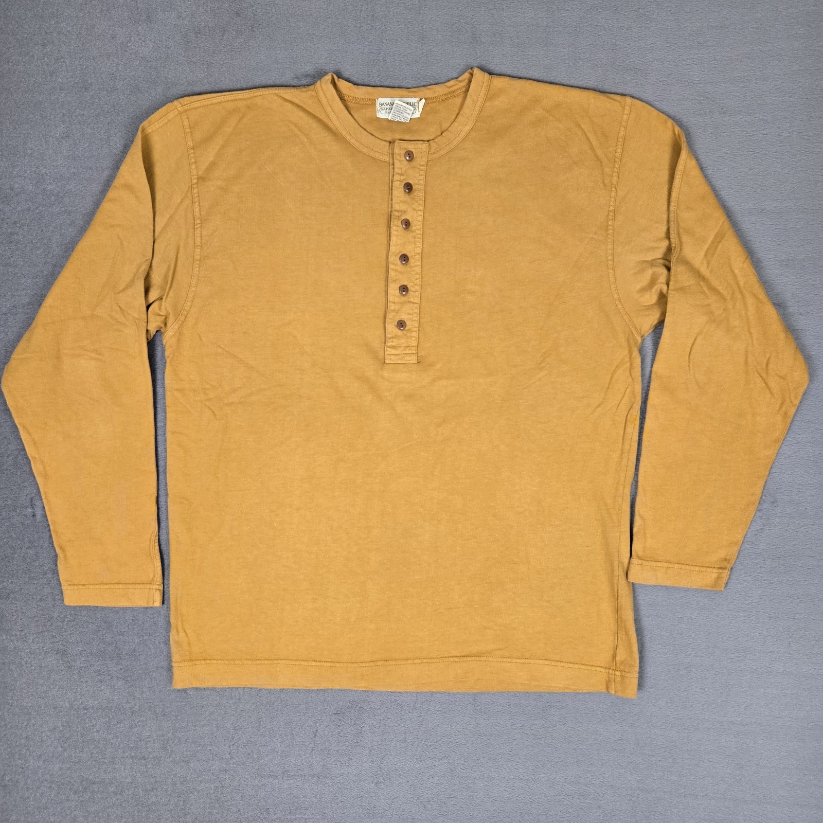 VTG Banana Republic Safari Travel Shirt Mens Medium Henley Button Grunge USA 80s