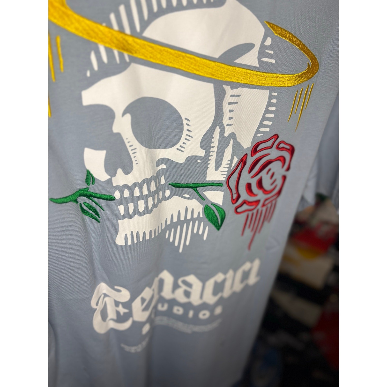 NWT Sz. S – Tenaciti Skull w/ Rose Shirt (light Blue)