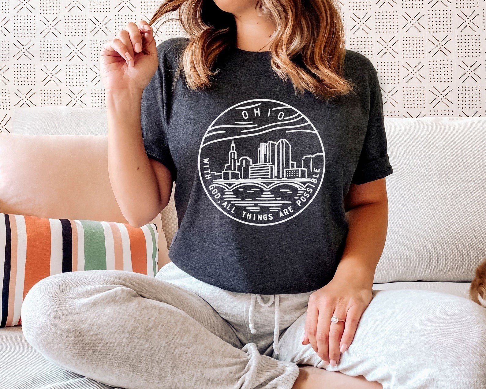 Ohio Minimal Skyline Design Shirt Travel Gift Ohio Trip Souvenir Tee