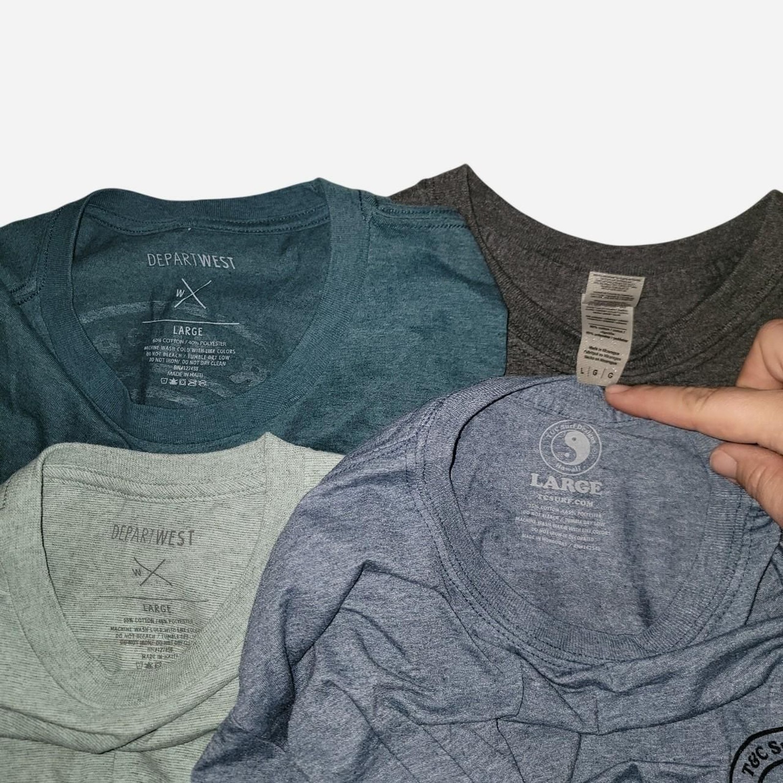 Unbranded Men’s T-shirt Bundle