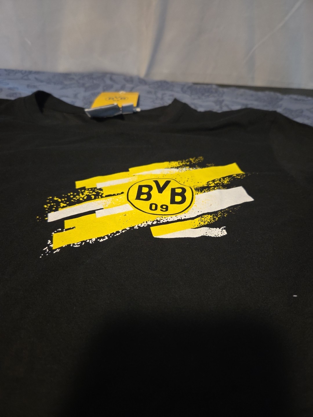 BVB 09 Borusse Team Black Tee Shirt. Men’s Large. NWT