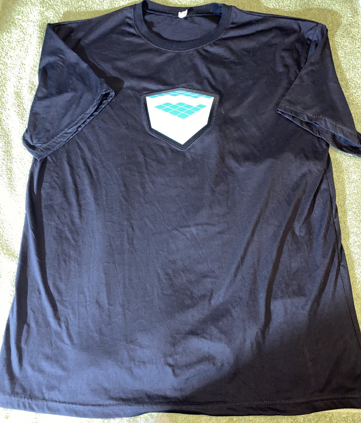 Adult Sz 2x Black T-shirt With Sound Activated Lights