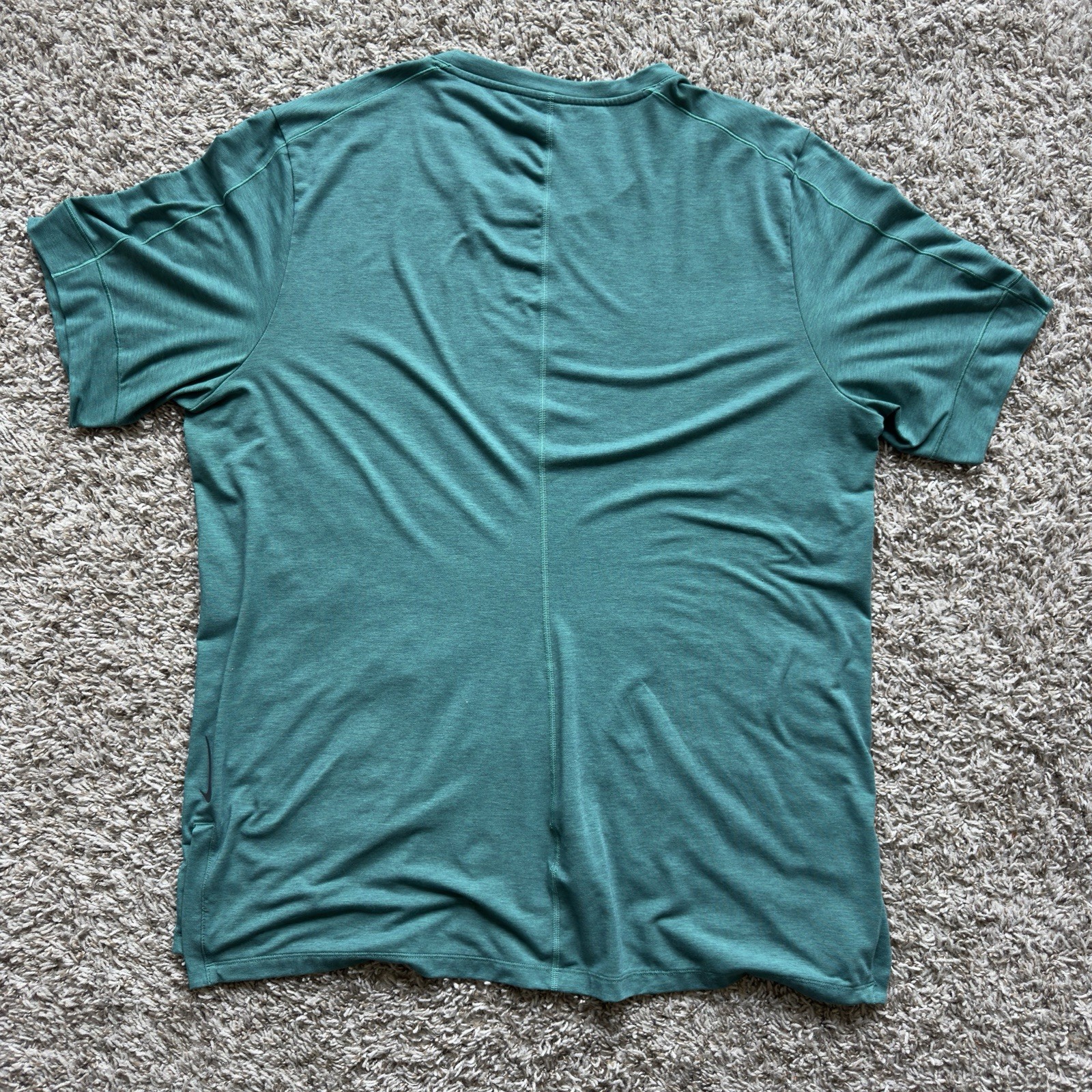 Nike Shirt Dri-Fit Yoga Mens XL Green Training Slim Fit DN4314-077 Activewear