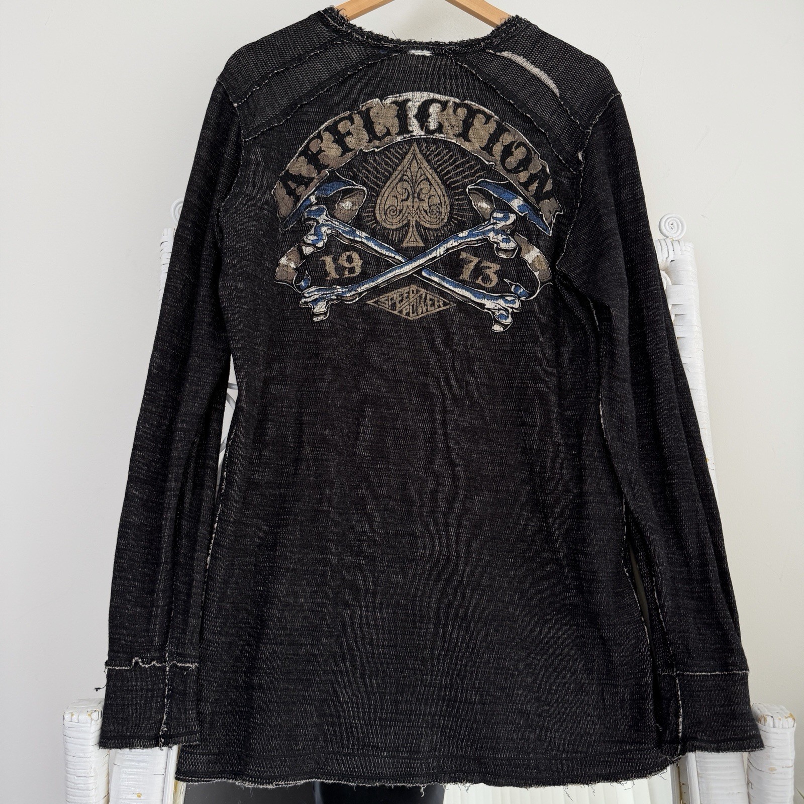 Affliction Reversible Thermal Shirt Mens Large Waffle Knit long Sleeve Y2K Wings