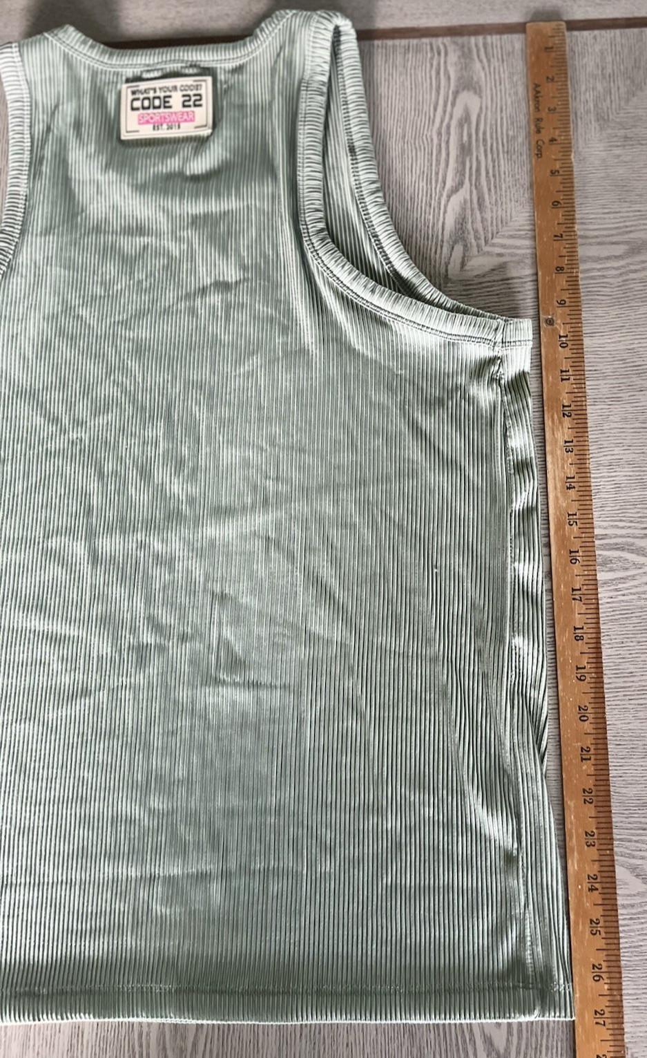 Code 22 Sexy Sage Green Ribbed Stretch Top Size L