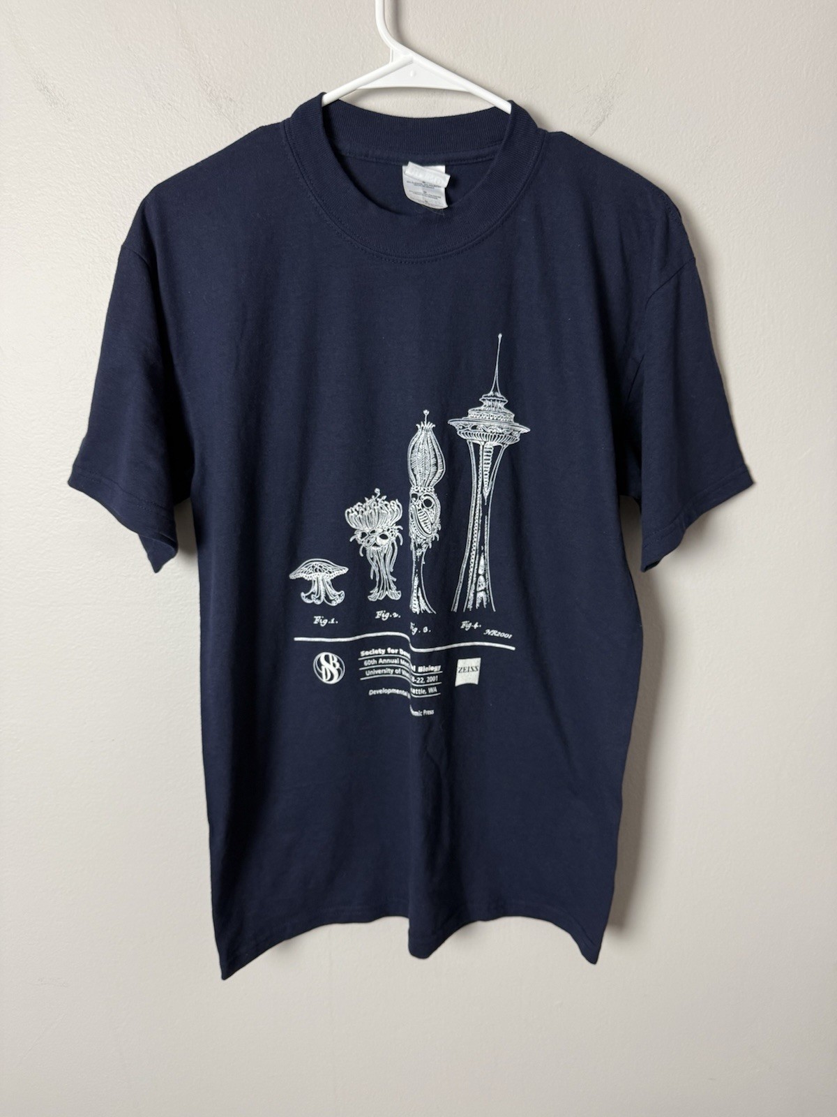 Vintage Society Developmental Biology 2001 Space Needle Men’s M Blue Shirt