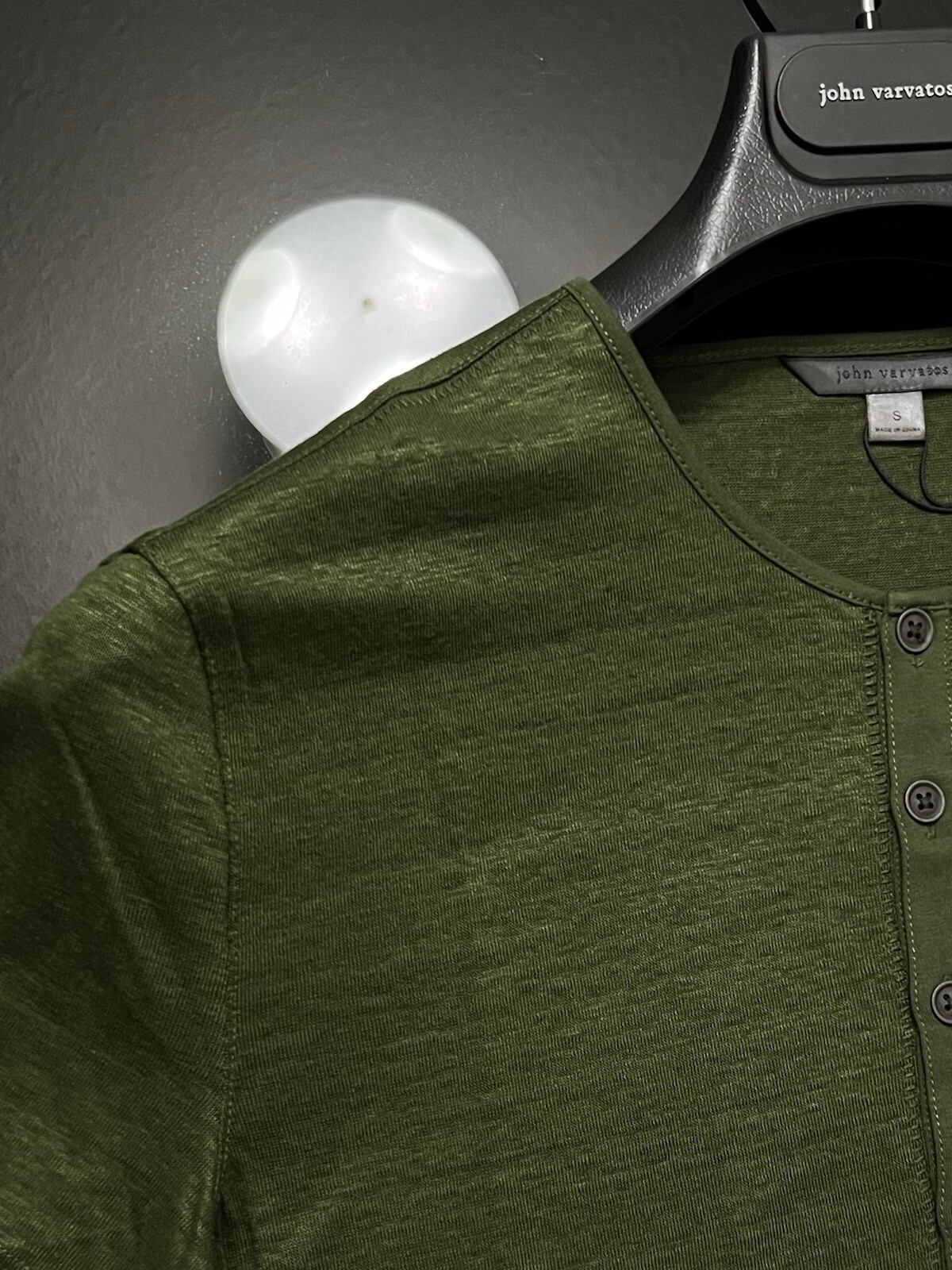 John Varvatos Collection Luxury Henley – Mercerized Linen – Raw Edges – Vtg 2020