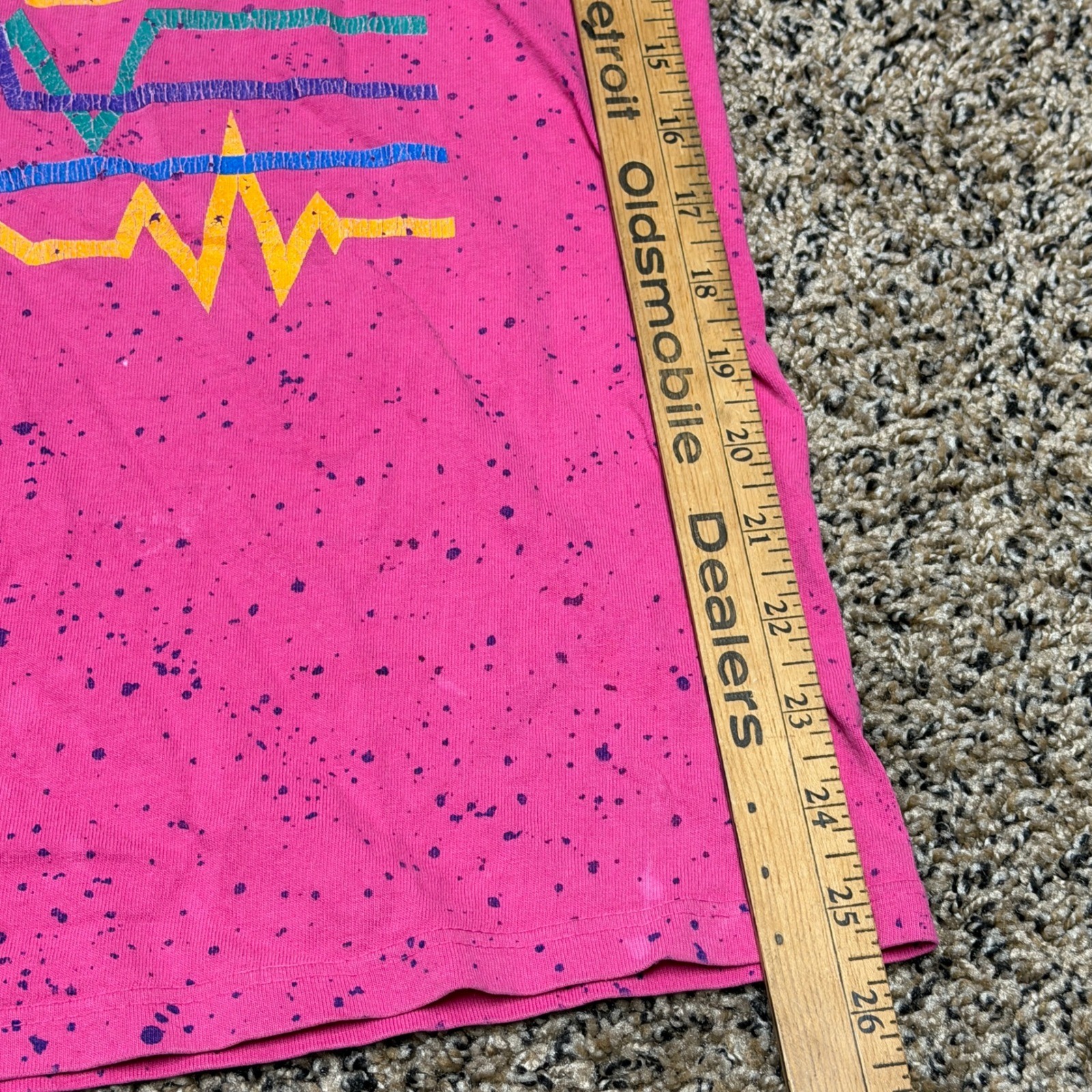 90s Vaporwave Neon Graphic T Shirt Pink Paint Splatter Men’s Large