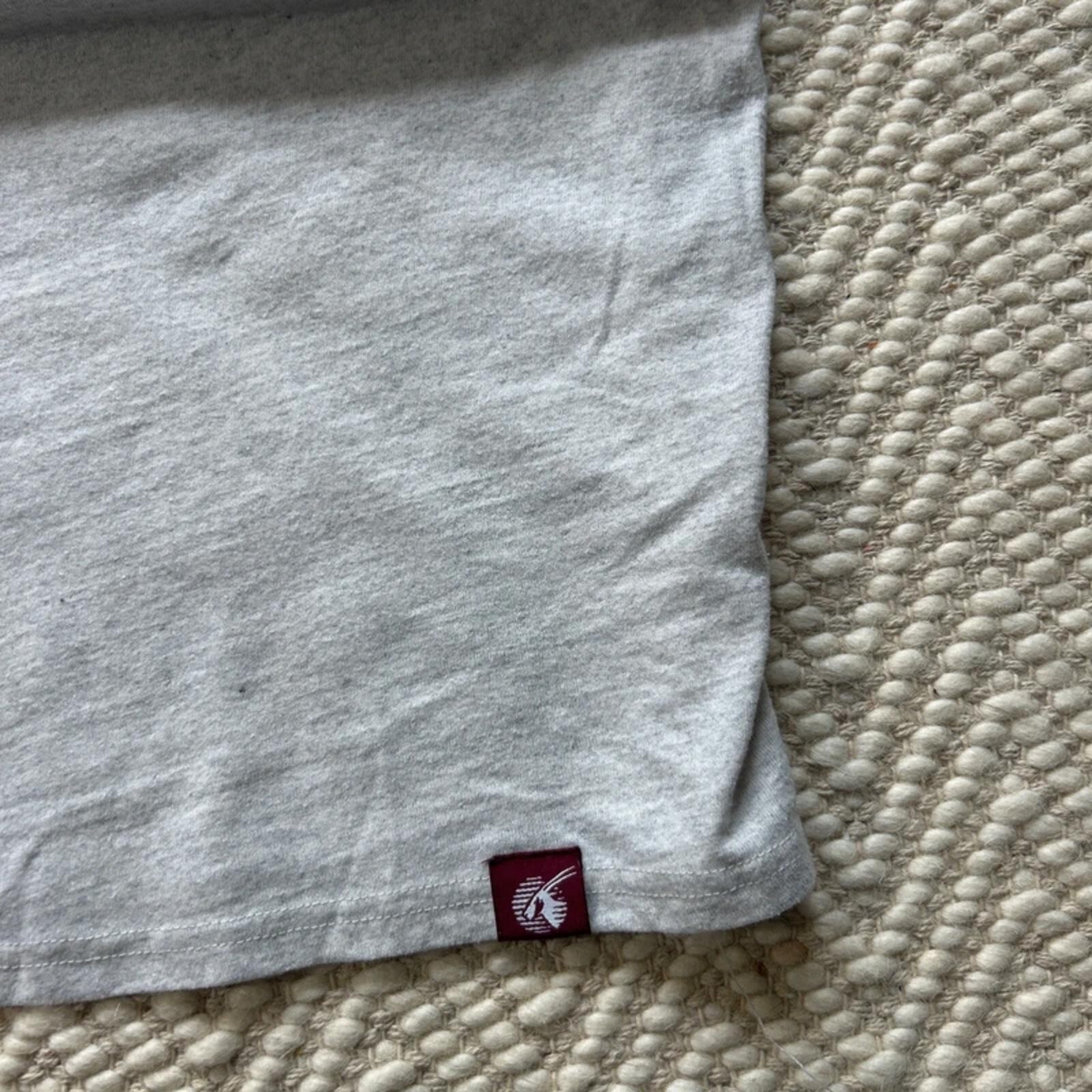 y2k ringer qatar airlines 2022 fifa world cup shirt – no tag fits like xl