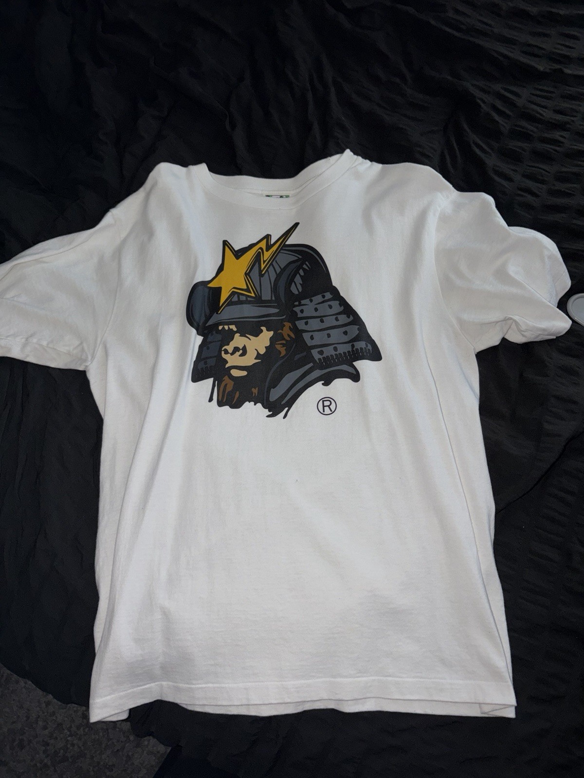 A Bathing Ape Men’s L White Graphic Print Logo T-Shirt Crew Neck Short Sleeve