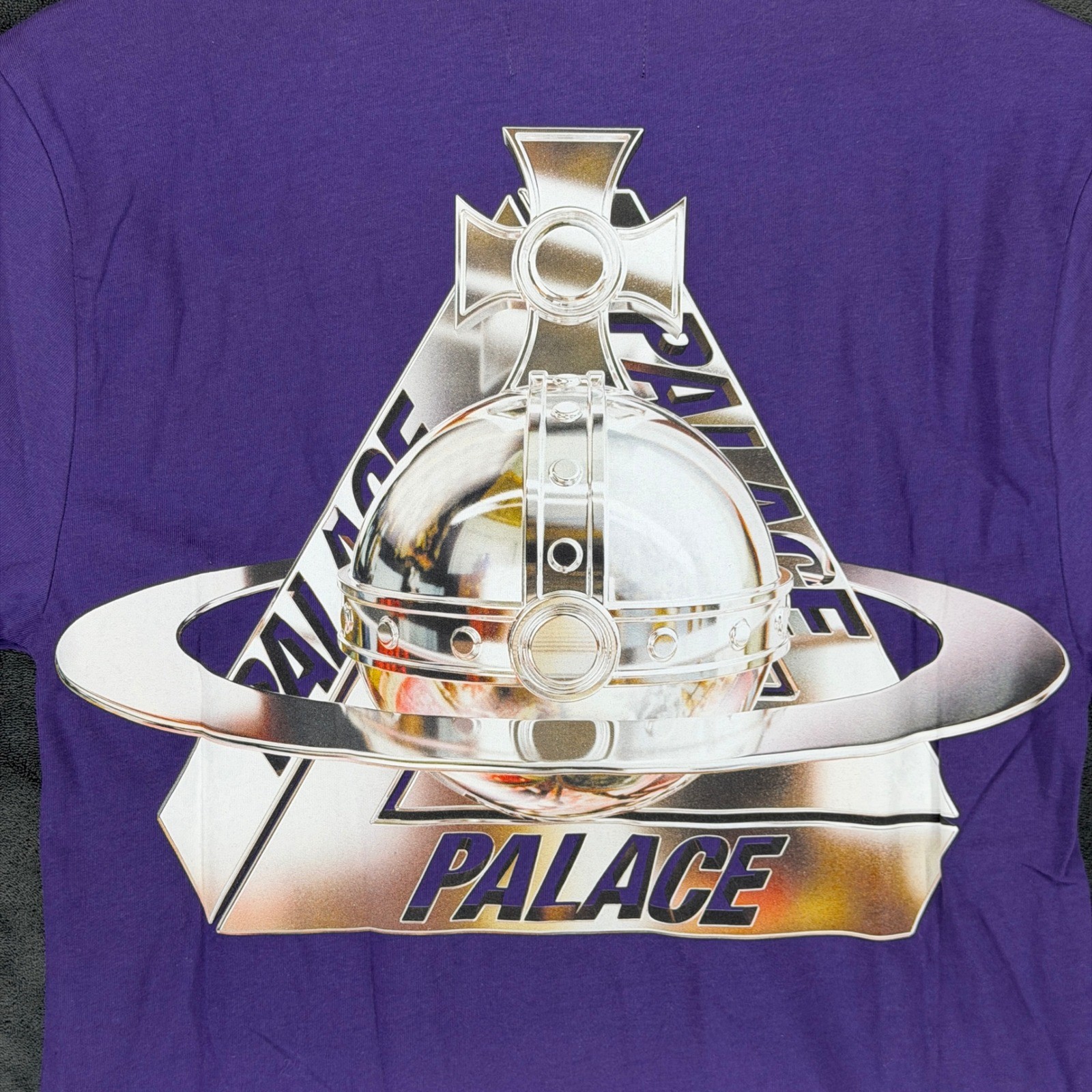 Palace Vivienne Westwood Orb T-Shirt Purple AW24 Graphic Tee Mens XS NEW