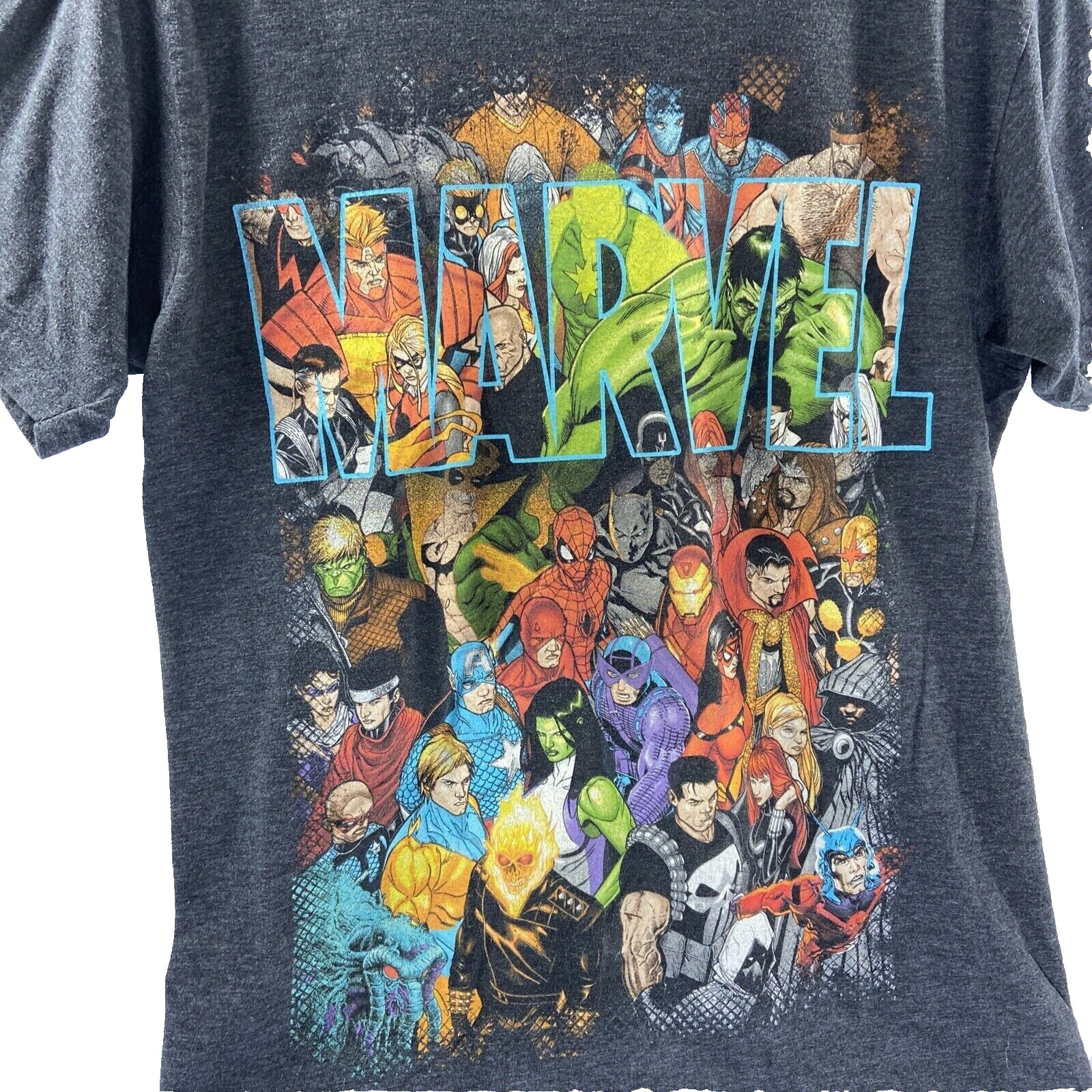 Marvel Men’s T-Shirt Superheroes Group Graphic Tee Short Sleeve Shirt Gray NWT