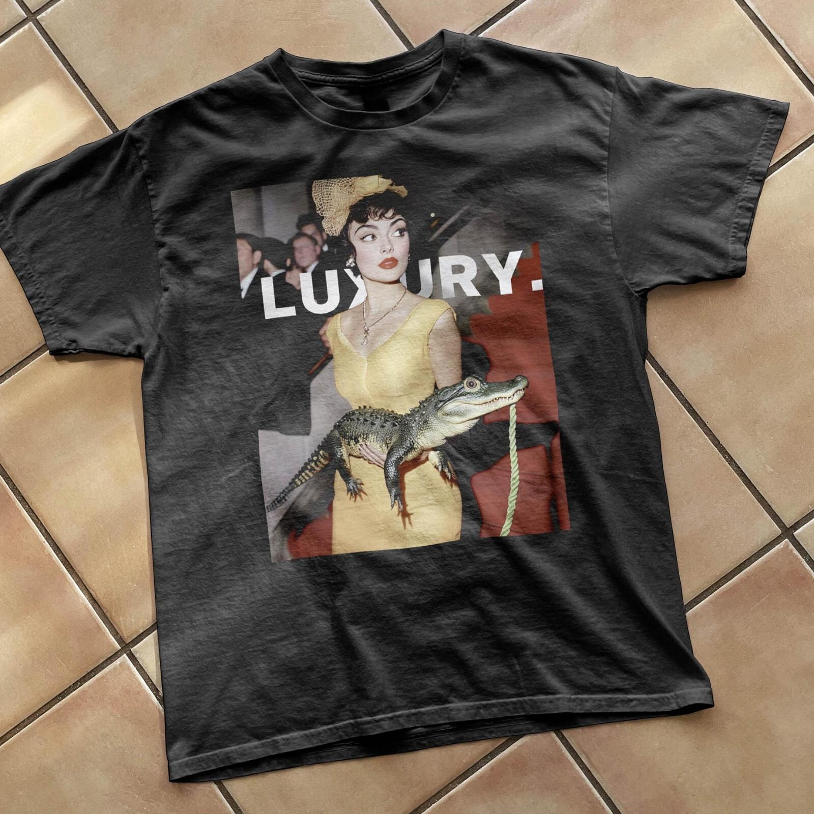 LUXURY – 90s tee timeless trends retro timeless graphic tee retro aesthetic