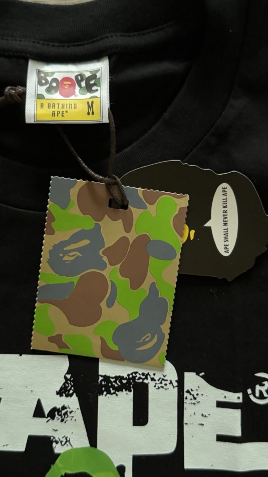 A Bathing Ape BAPE Men’s Black Graphic Logo Print Crew Neck T-Shirt Size M