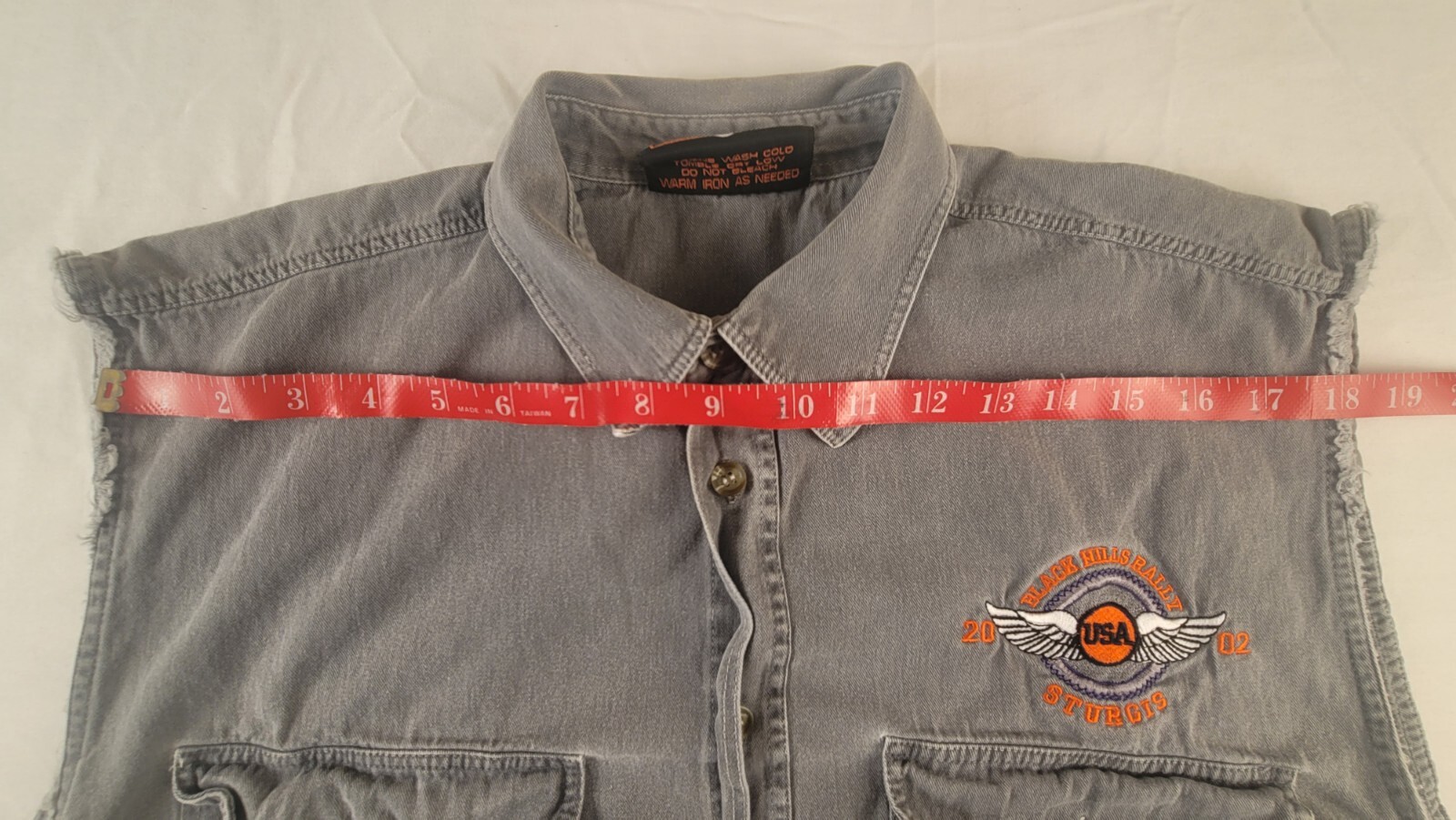 2002 Sturgis Black Hills Rally 62nd Anniversary Gray Denim Vest Jean Size L