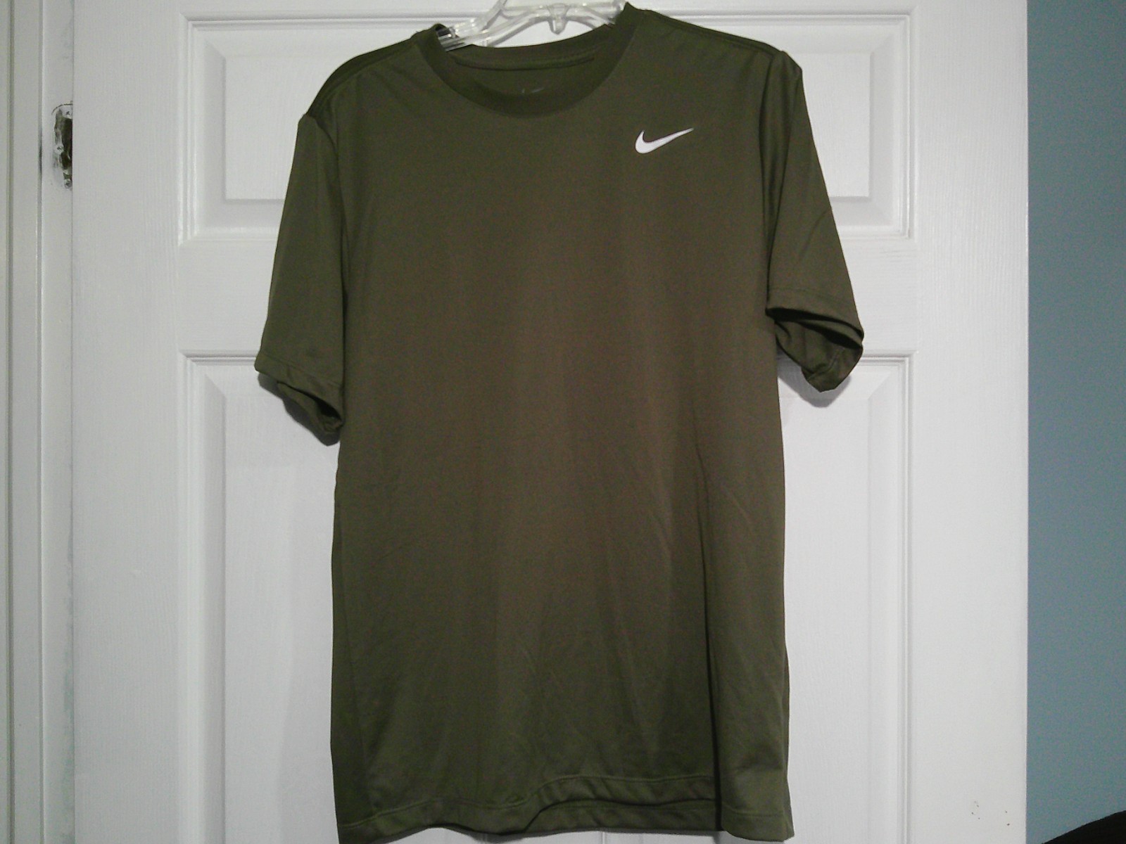 NIKE DRI-FIT ‘THE NIKE TEE’ Short Sleeve ACTIVE T SHIRT , SIZE M #T546-7