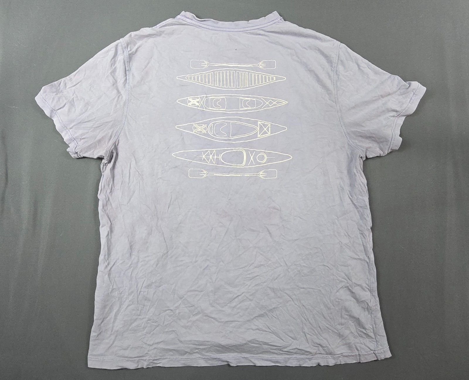 Coleman The Outdoor Company T Shirt Mens Large 100% Cotton Distressed Classic