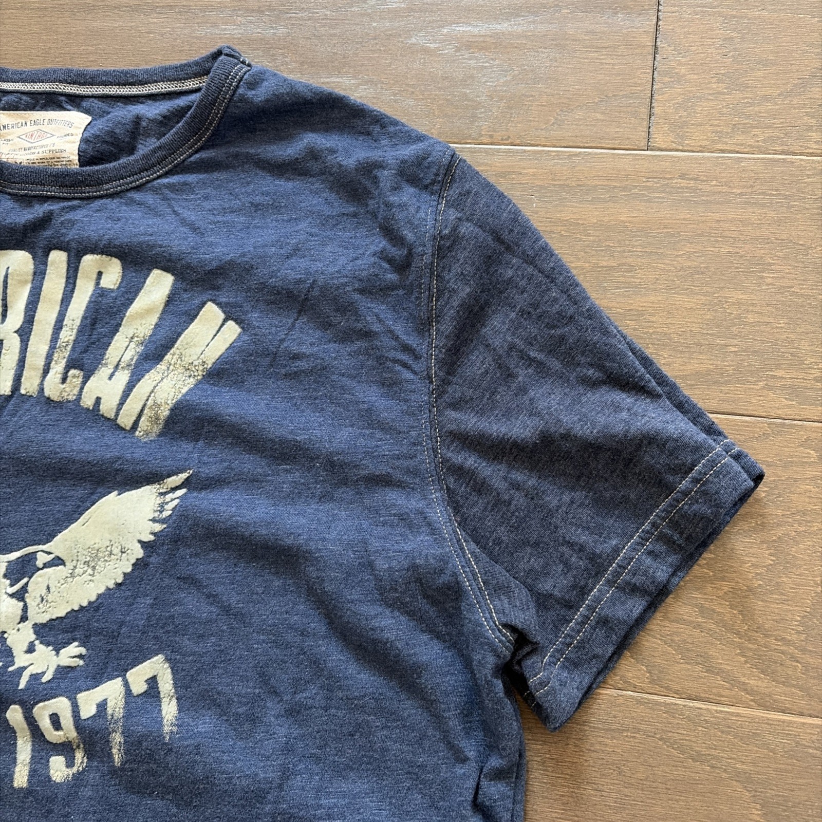 American Eagle Outfitters Vintage Puff Print Graphic Tshirt Navy XL
