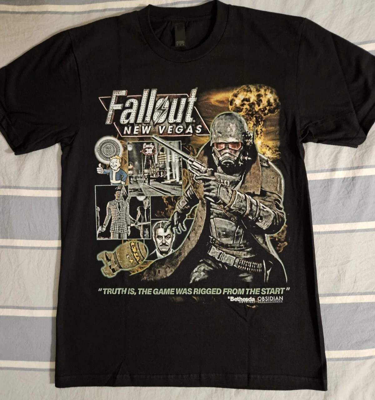 SALE!! 2025 Fallout New Vegas The Courier Wasteland Black T-Shirt