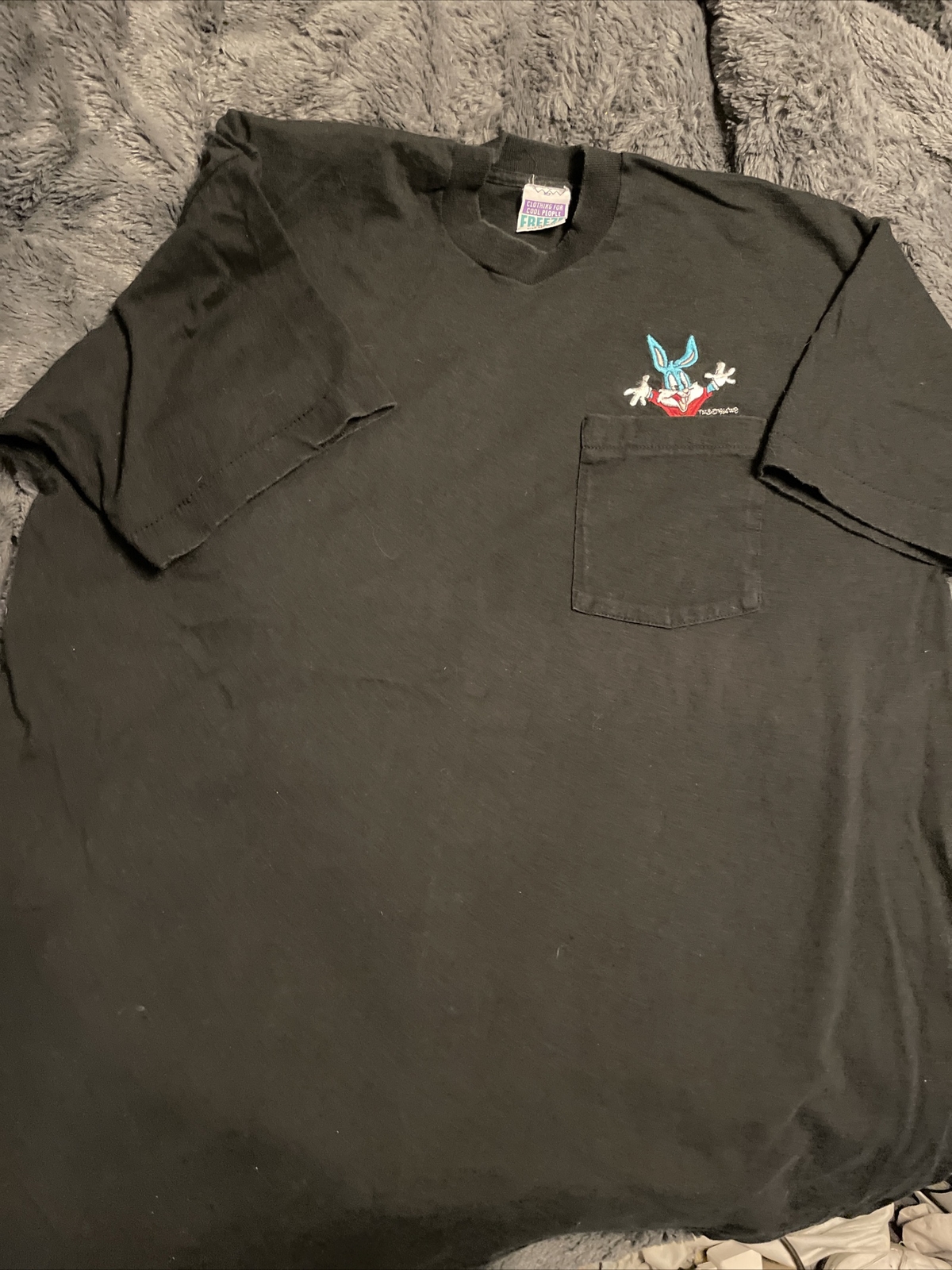 Vtg 80s LOONEY TUNES Single Stitch Tight Neck Mens XL Buster Bunny Pocket Tee