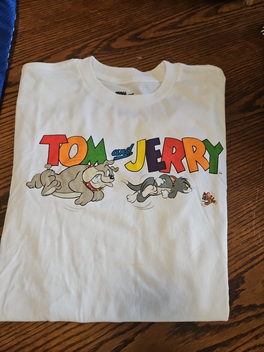 Tom & Jerry Cartoon T-Shirt White W/ Multi-Colored Lettering-Medium-NWOT – B1