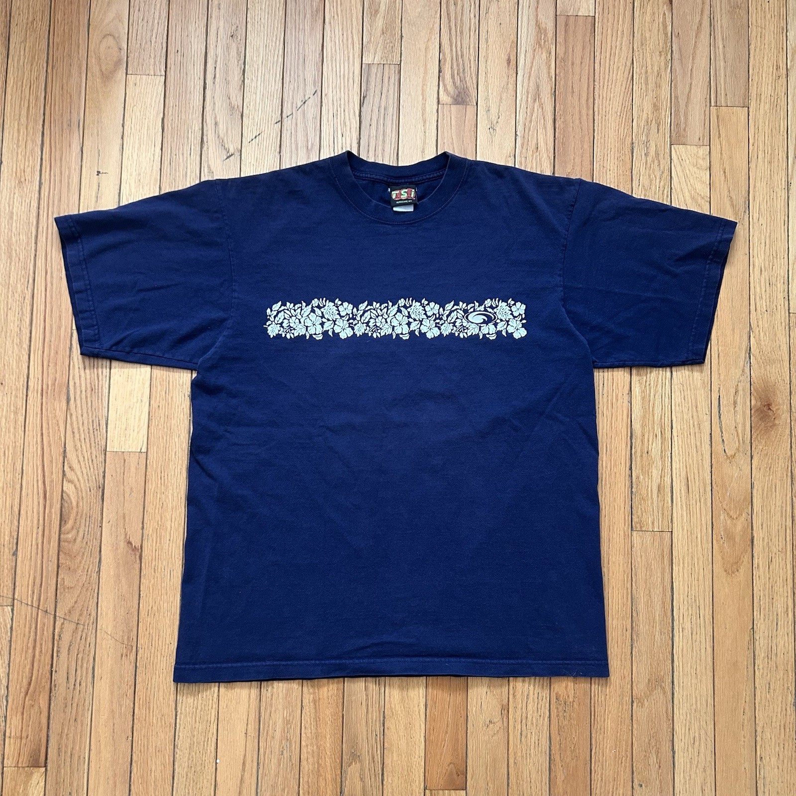 Vintage TSI T-Shirt Men’s XL Hibiscus Graphic Surf Skater Tee