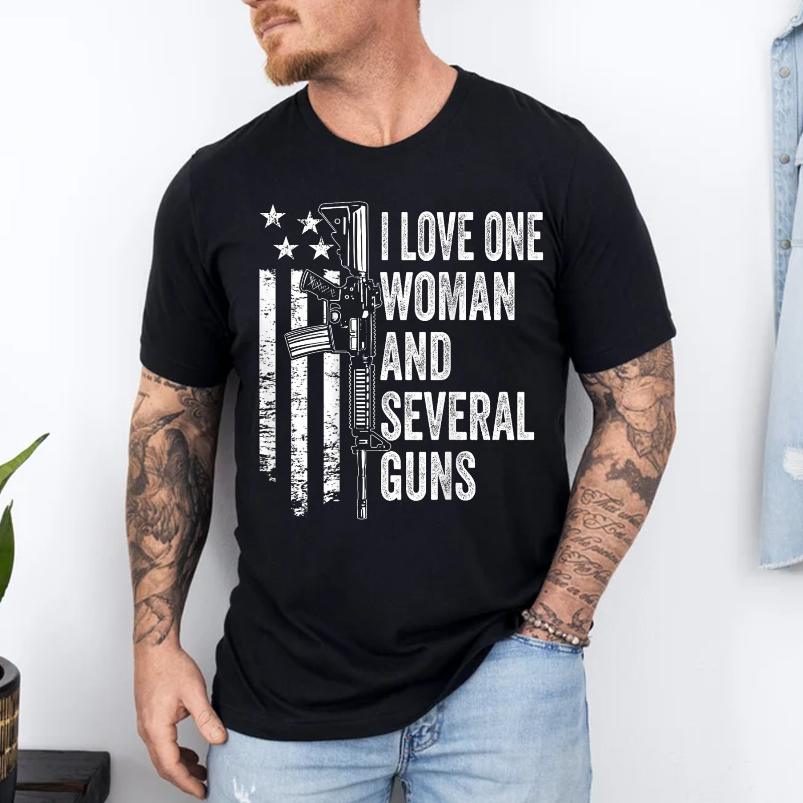 I Love One Woman And Several Guns – Husband Funny Mens Gun T-Shirt