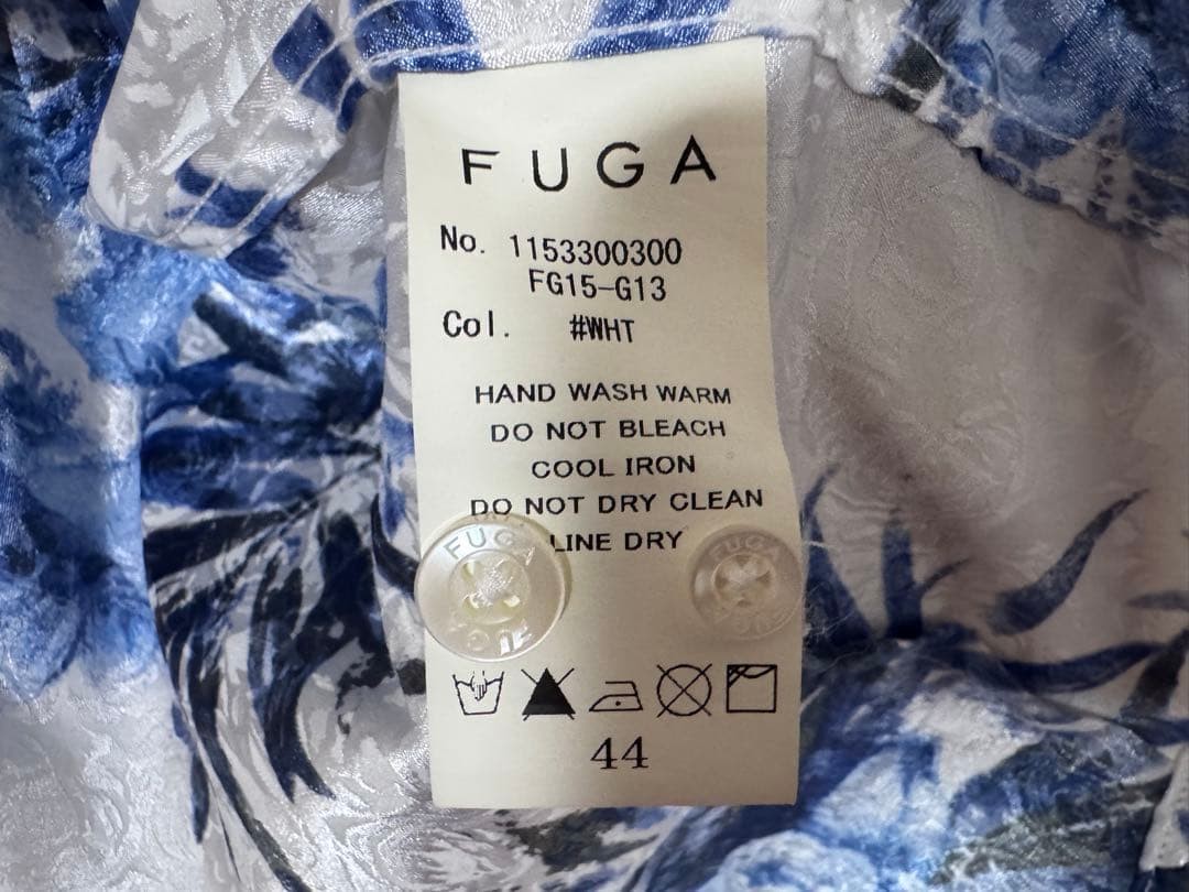 FUGA 44 Size Floral Shirt 3/4 Sleeve with Collar Wire