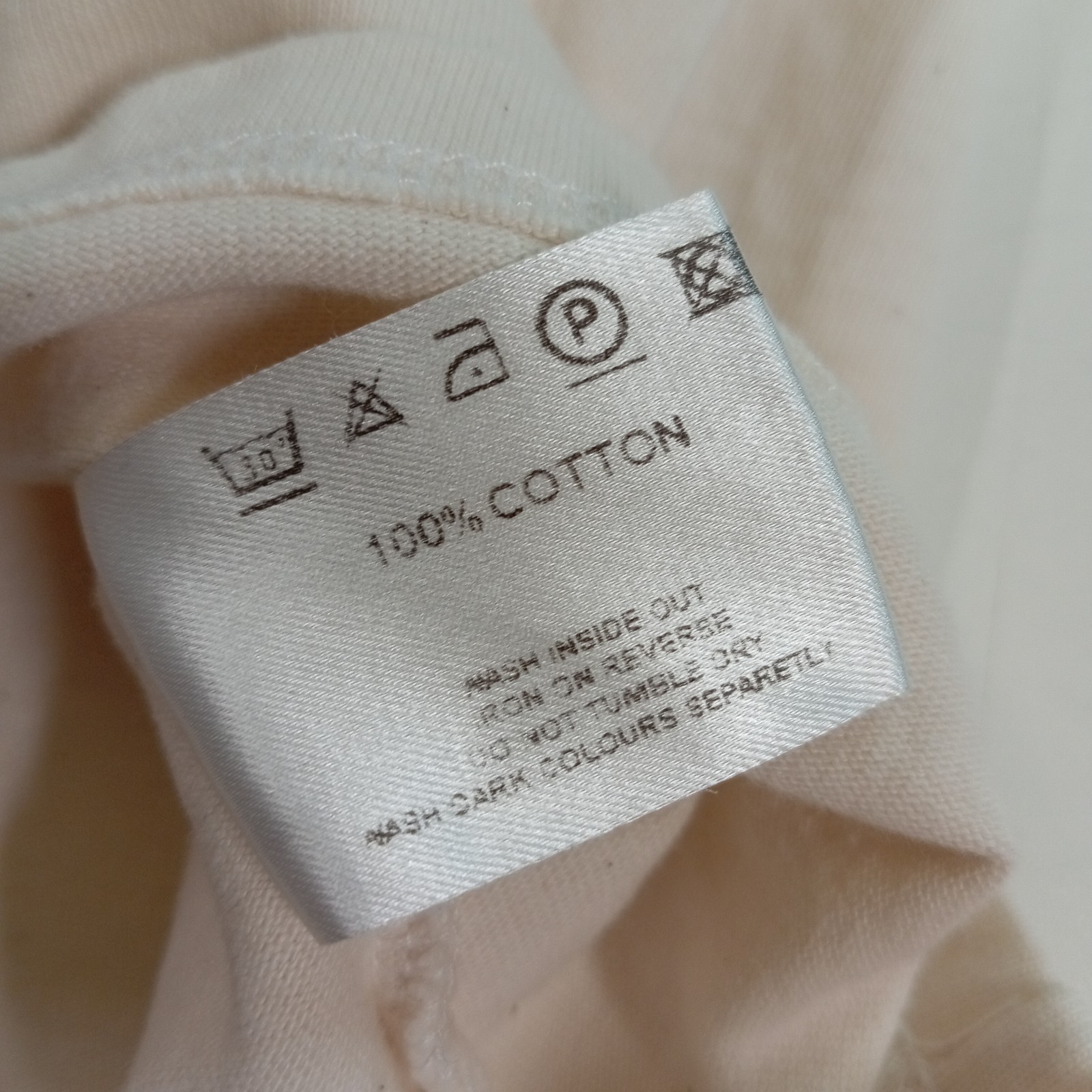 Illicit Bloc China Vase T-Shirt Ecru White Large 300GSM 100% Cotton (L) Sample
