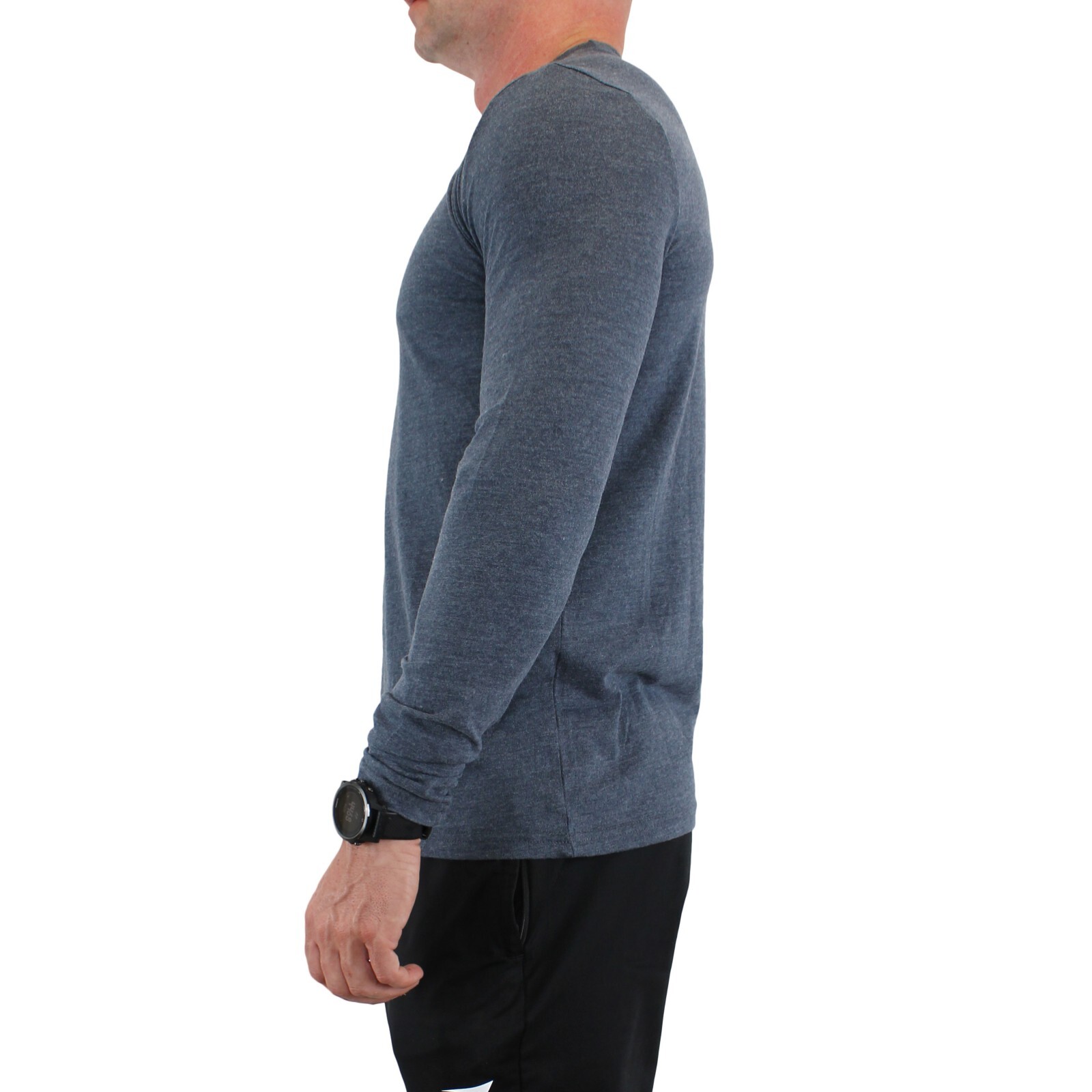 True Classic Men’s Shirt, Long Sleeve Classic Ribbed Crew Neck, MSRP $35
